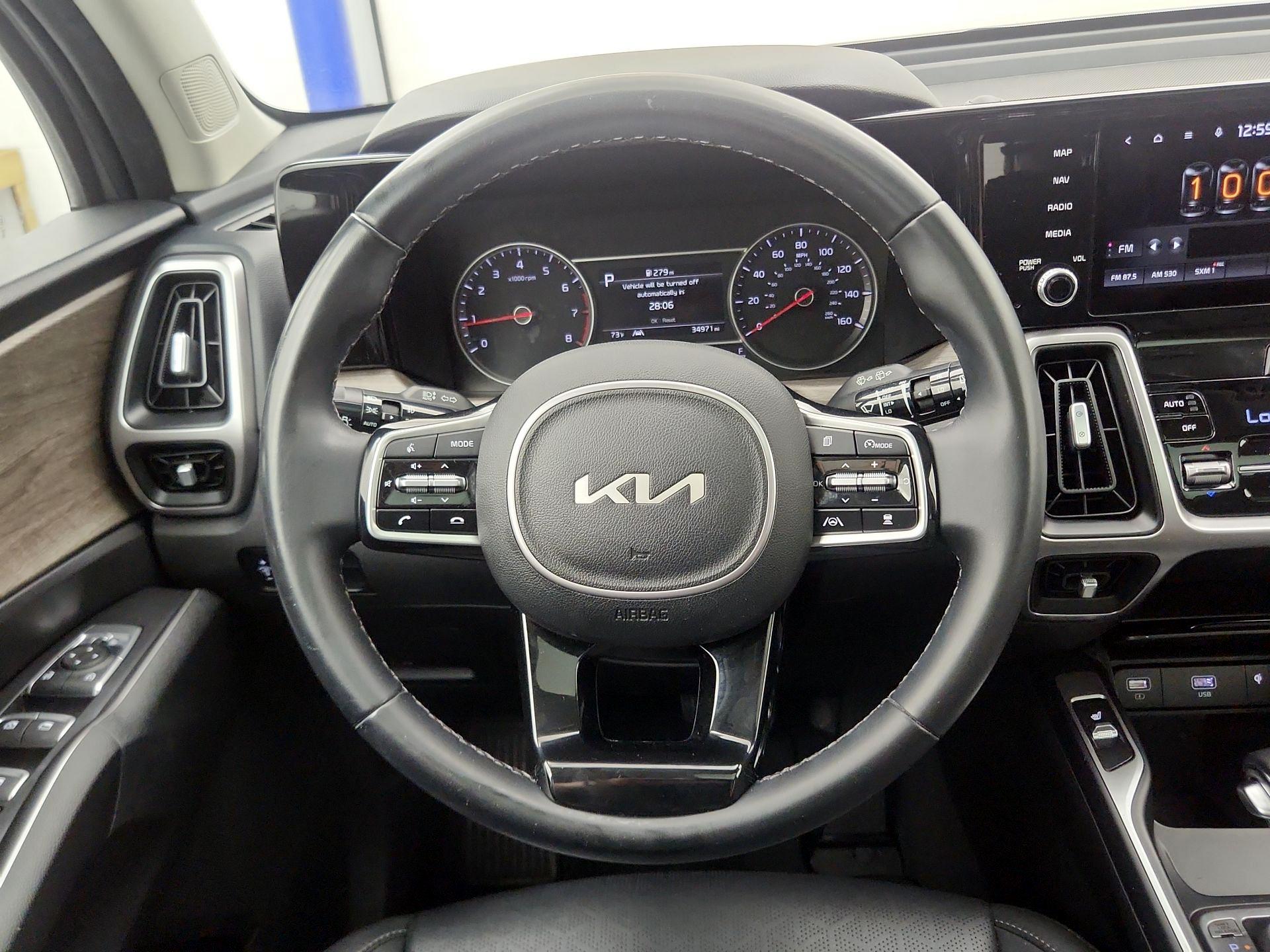 Thumbnail: 2022 Kia Sorento - 10
