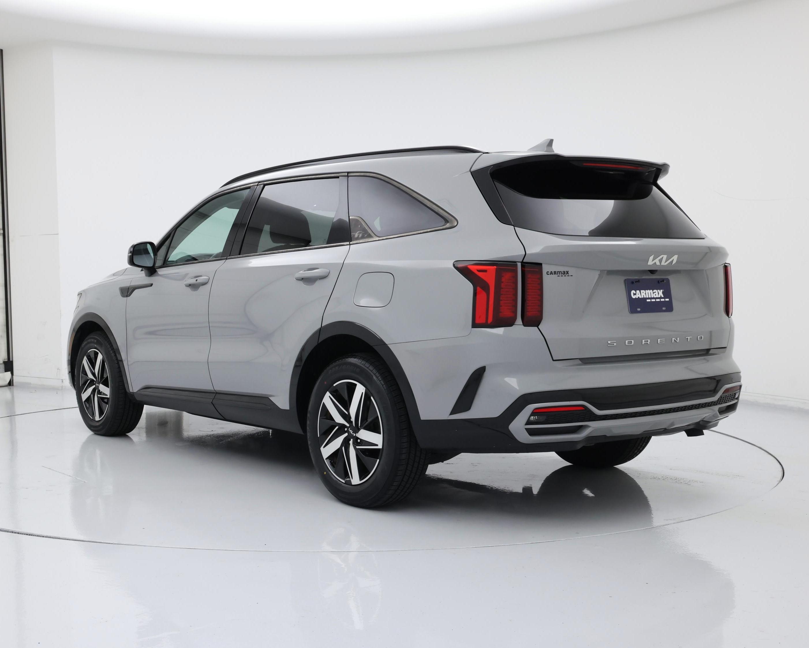 Thumbnail: 2022 Kia Sorento - 2