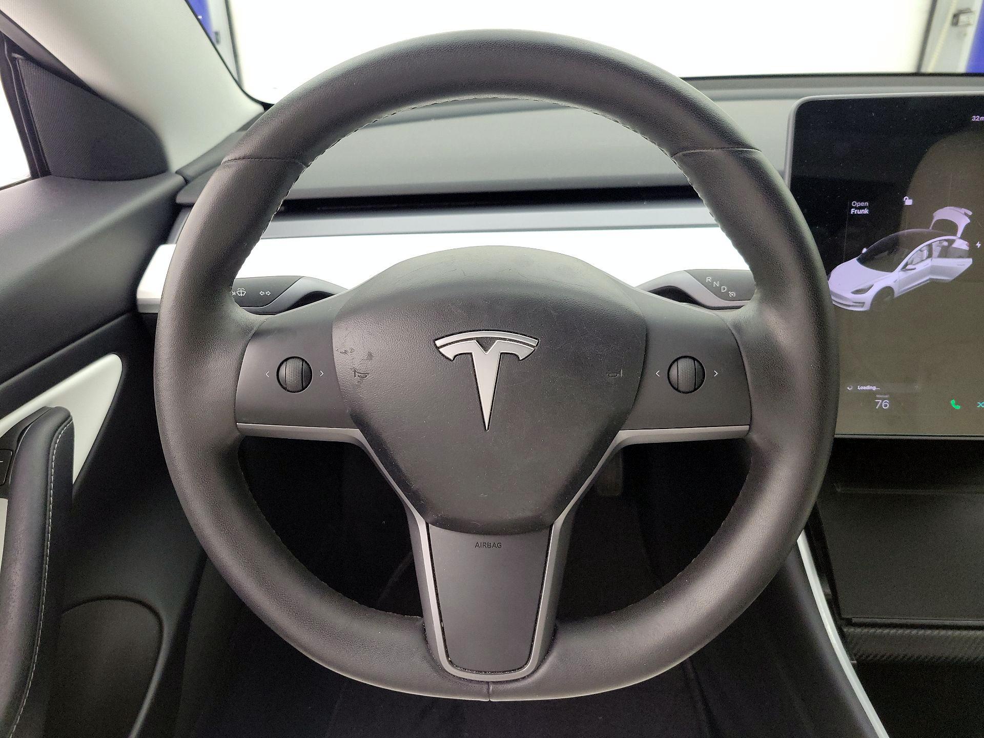 Thumbnail: 2020 Tesla Model 3 - 10