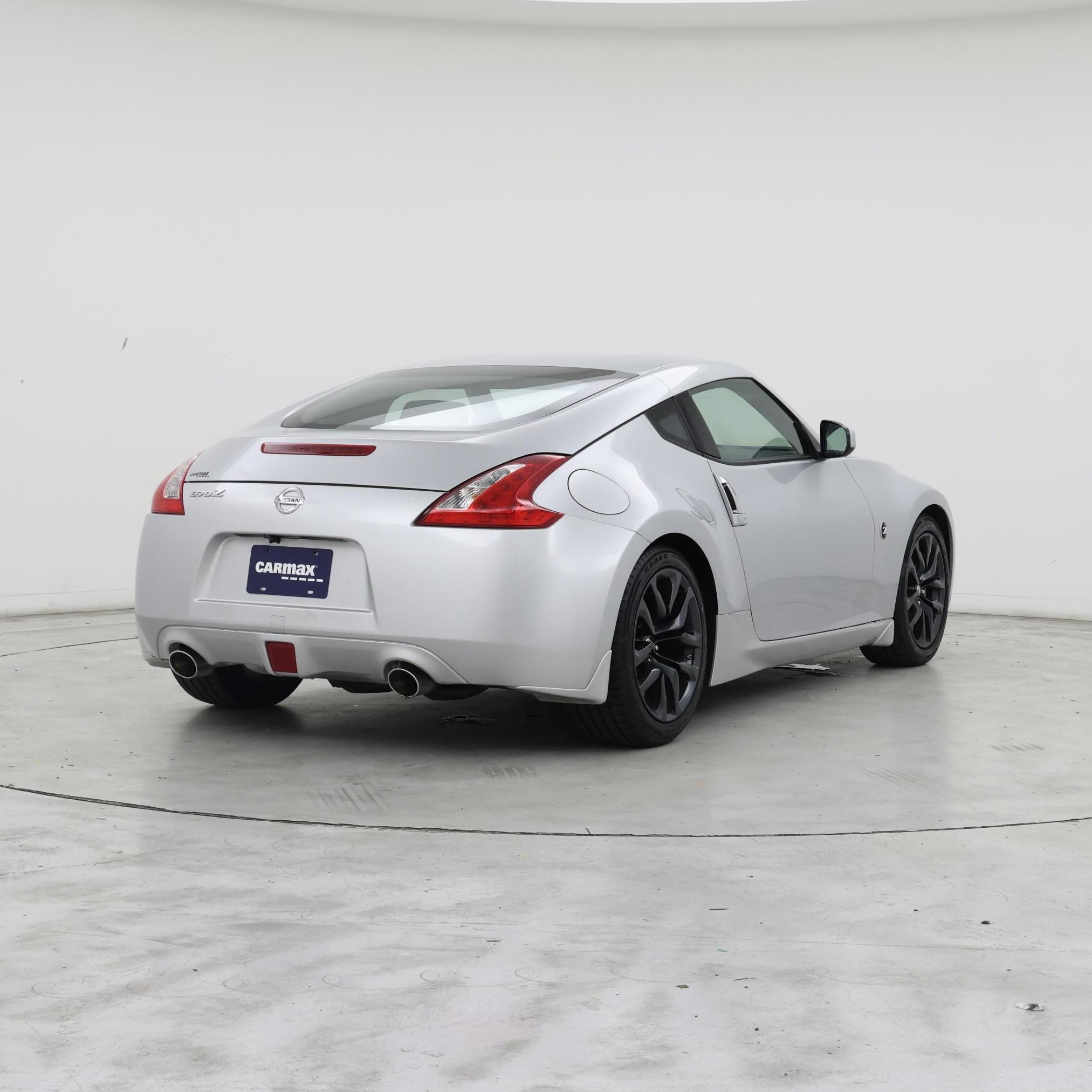 Thumbnail: 2016 Nissan Z - 8