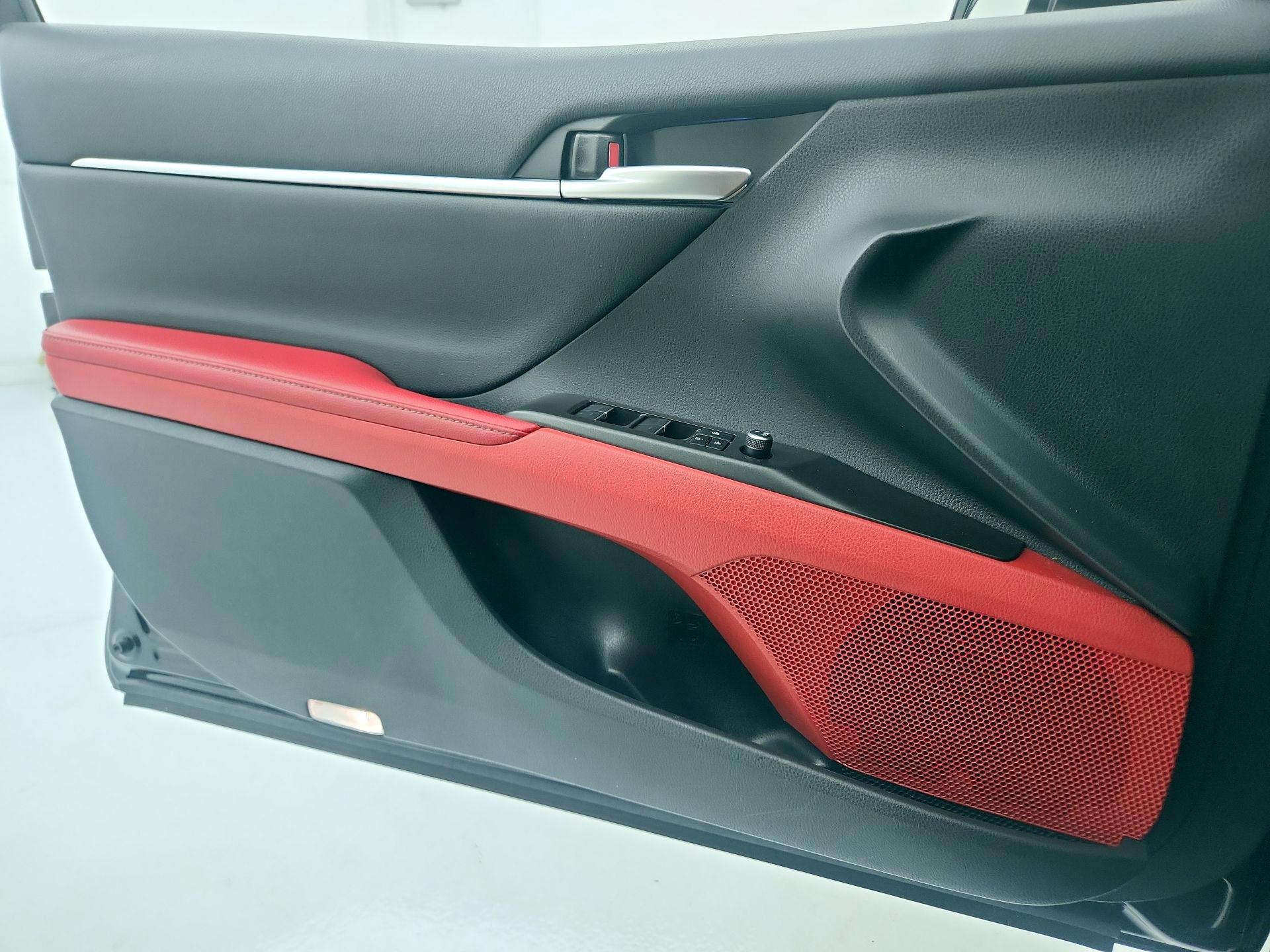 Thumbnail: 2024 Toyota Camry - 12