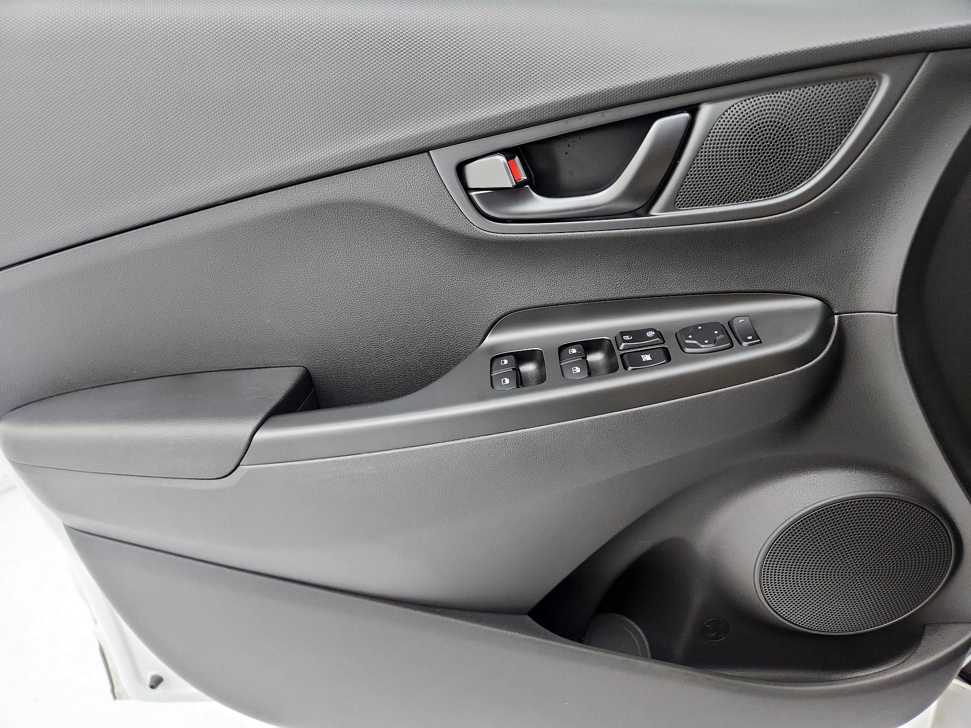 Thumbnail: 2023 Hyundai Kona - 12