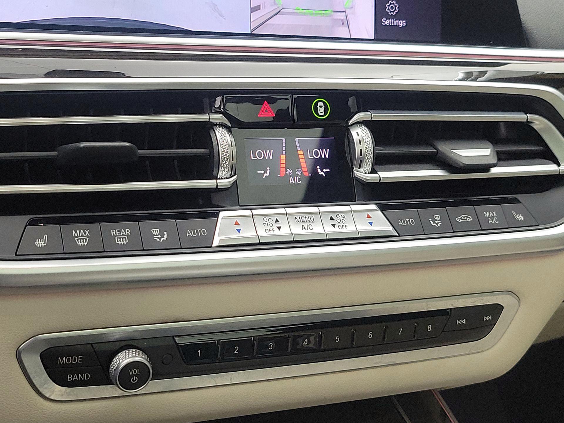 Thumbnail: 2020 BMW X5 - 17