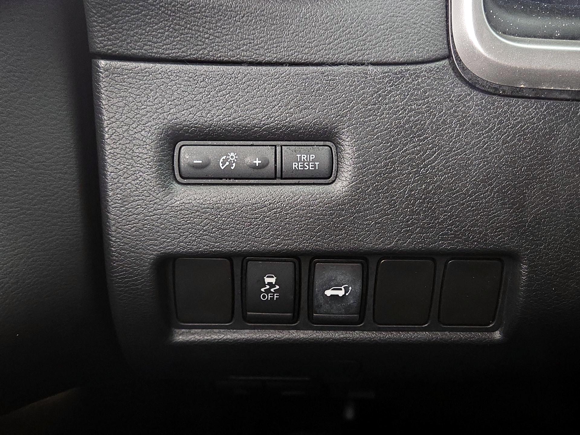 Thumbnail: 2017 Nissan Murano - 13