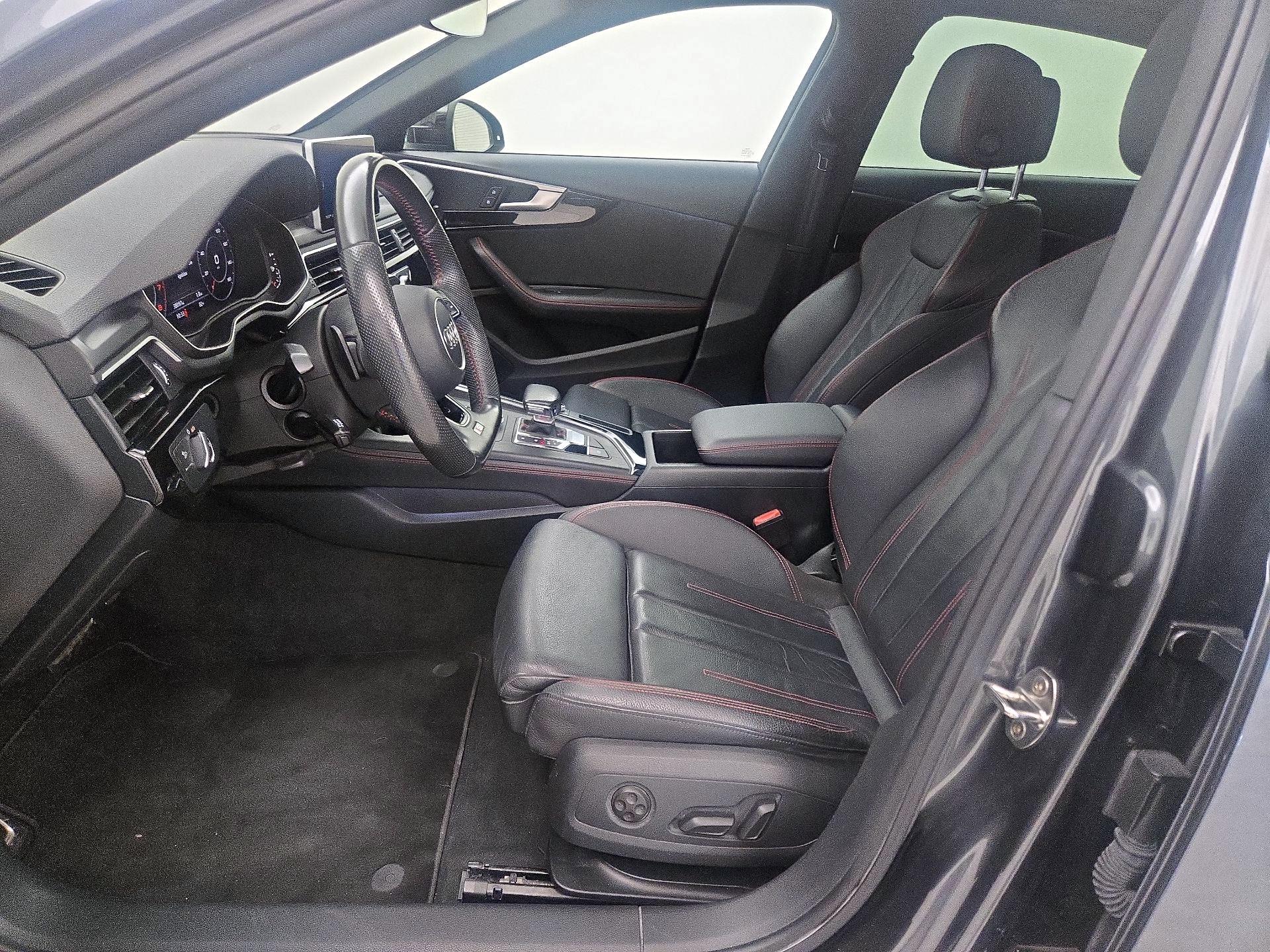 Thumbnail: 2019 Audi A4 - 11