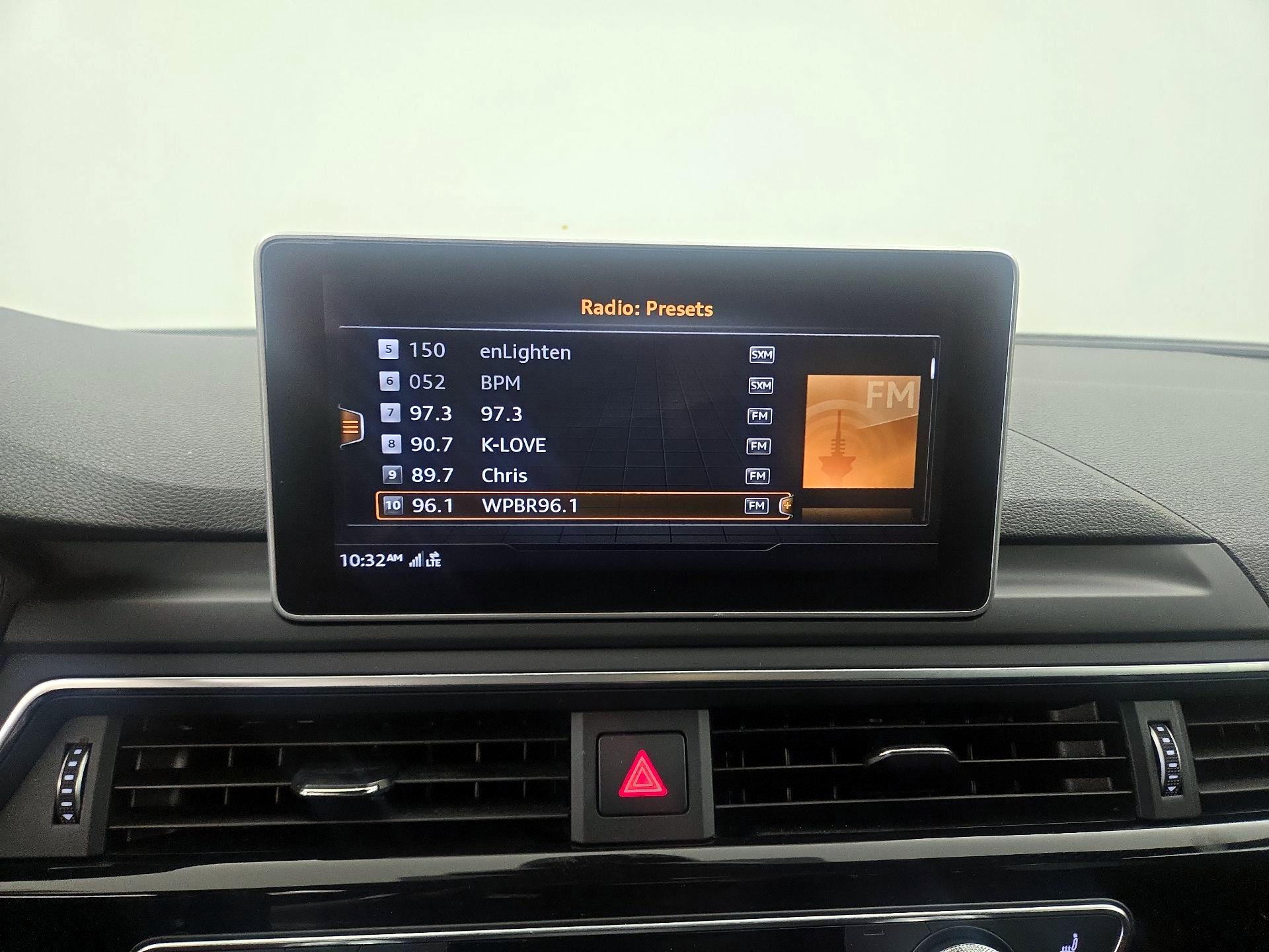 Thumbnail: 2019 Audi A4 - 16