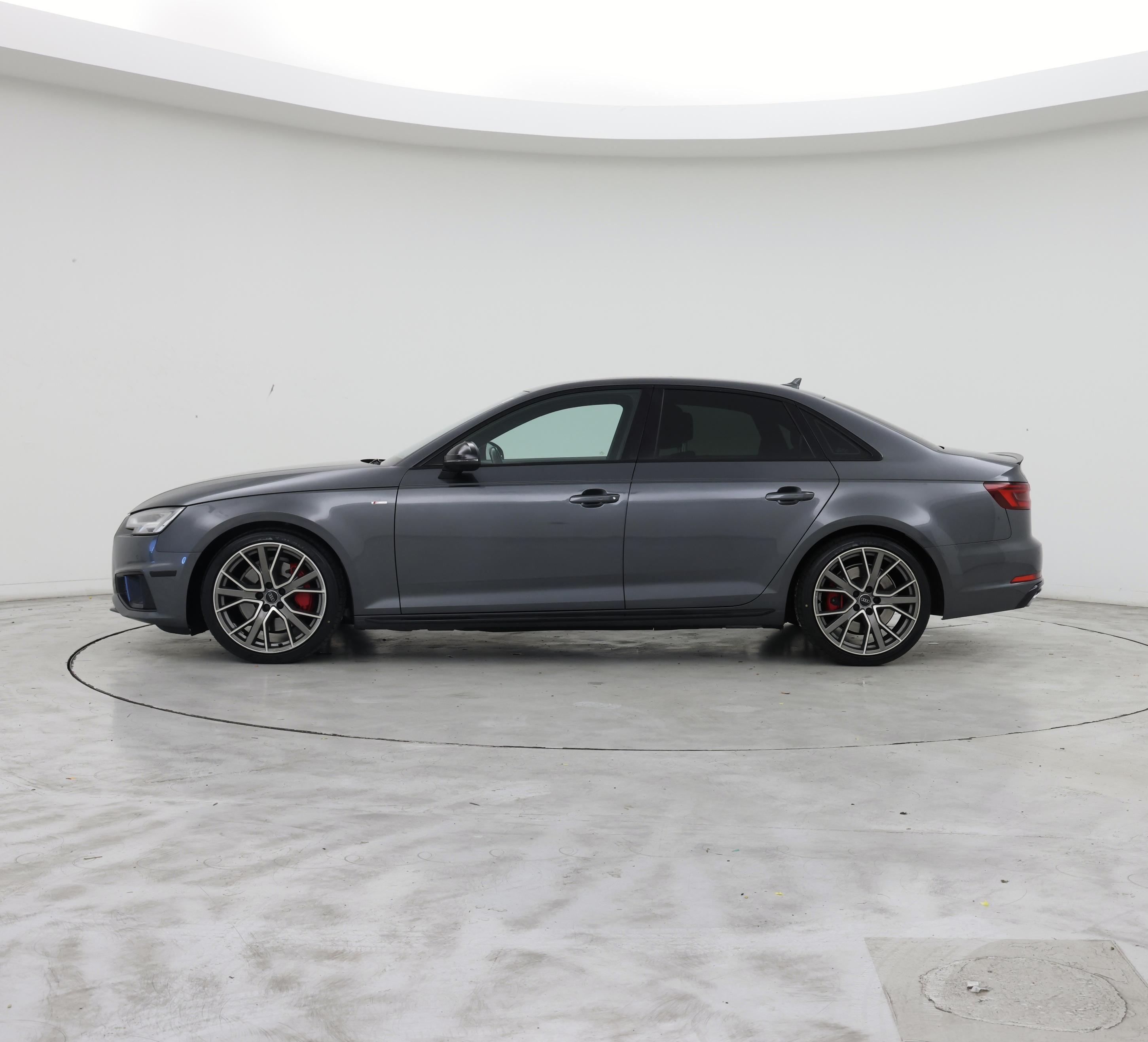 Thumbnail: 2019 Audi A4 - 3