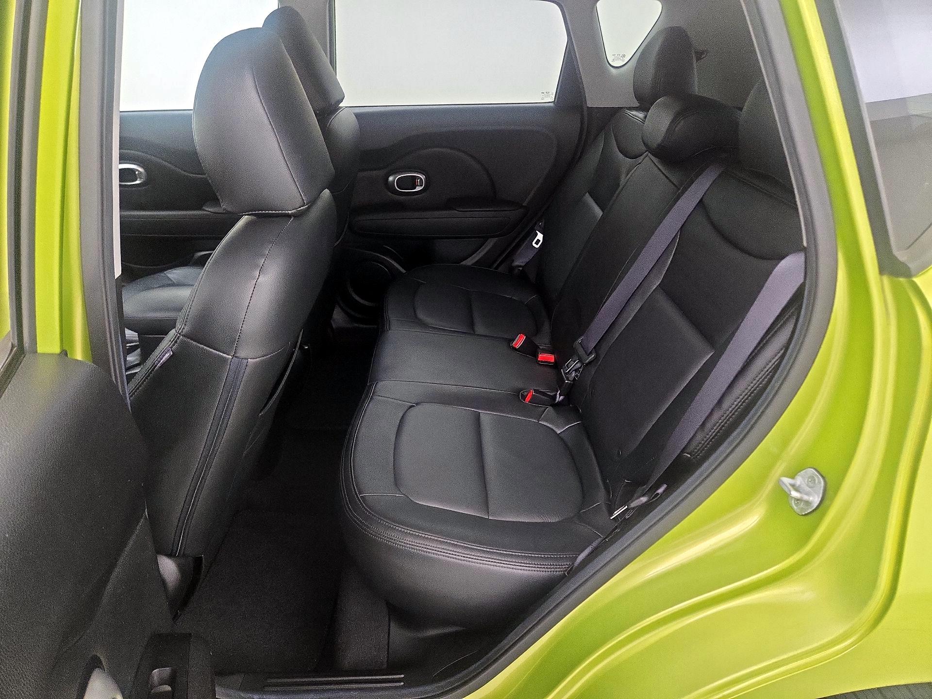 Thumbnail: 2014 Kia Soul - 18