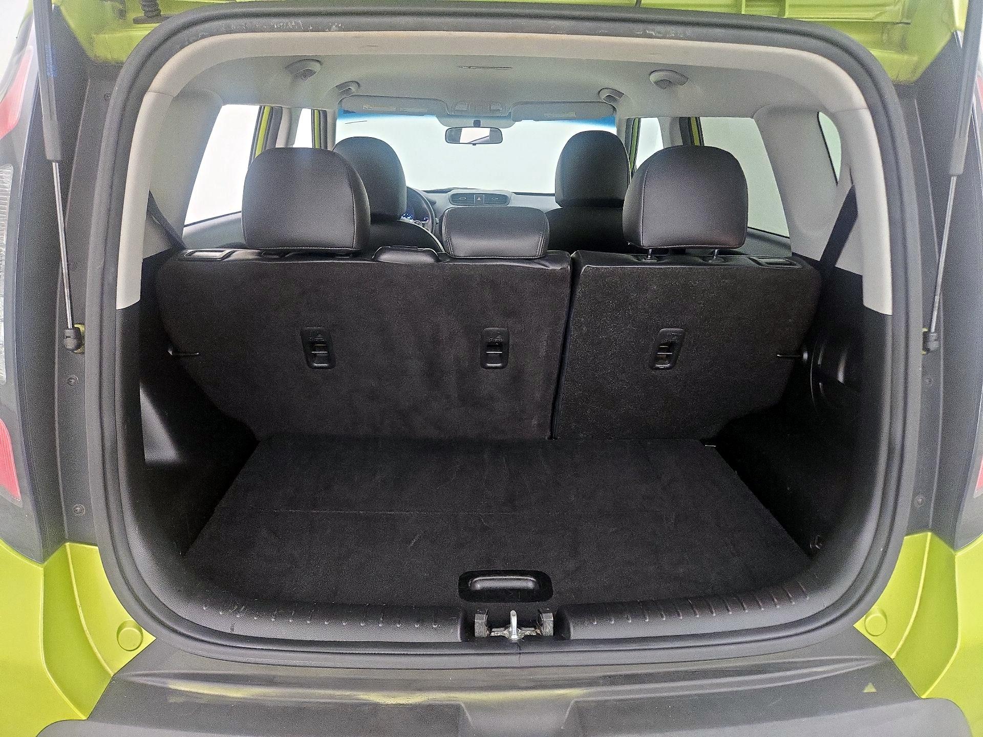 Thumbnail: 2014 Kia Soul - 19