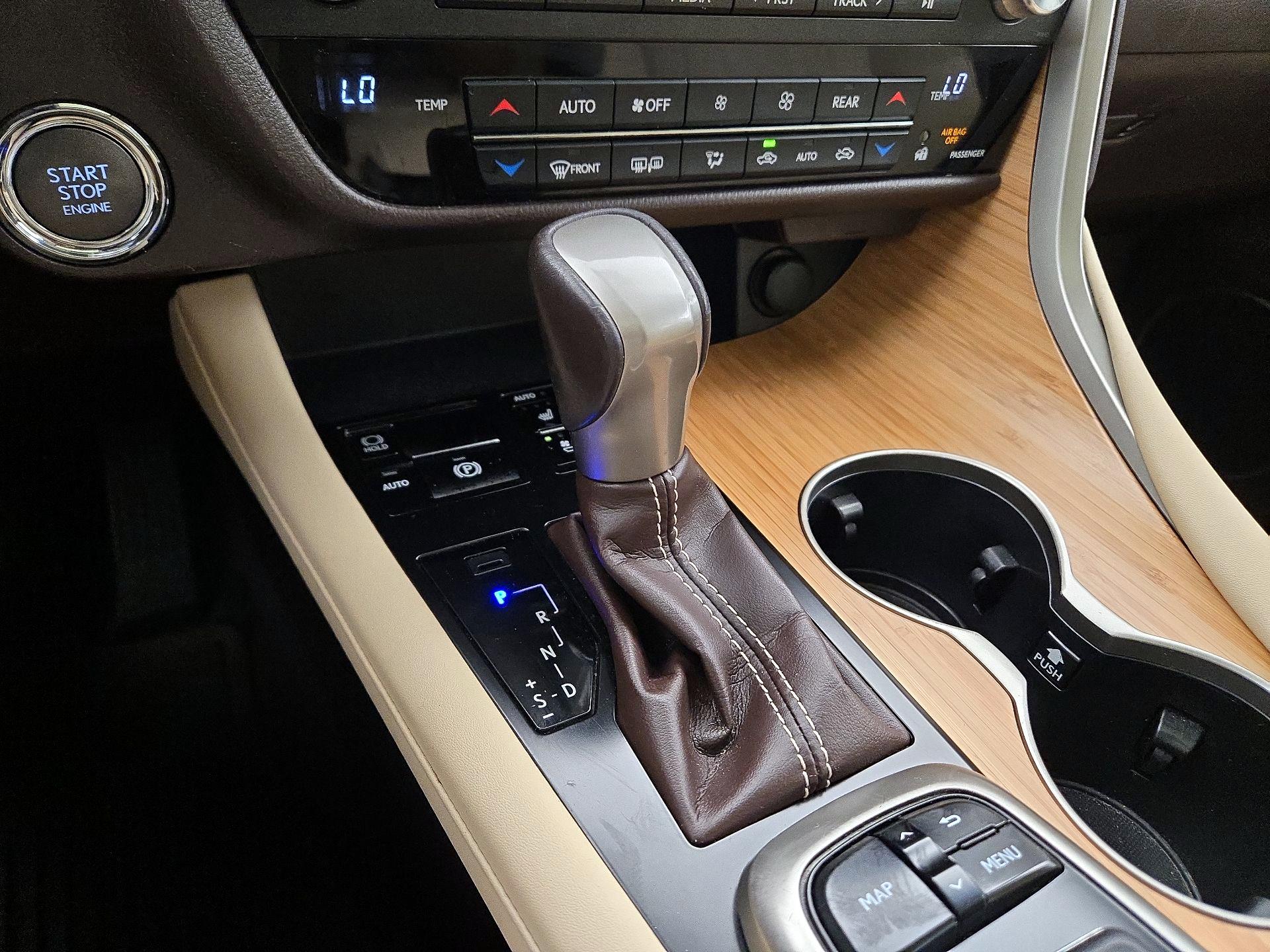 Thumbnail: 2019 Lexus RX - 18
