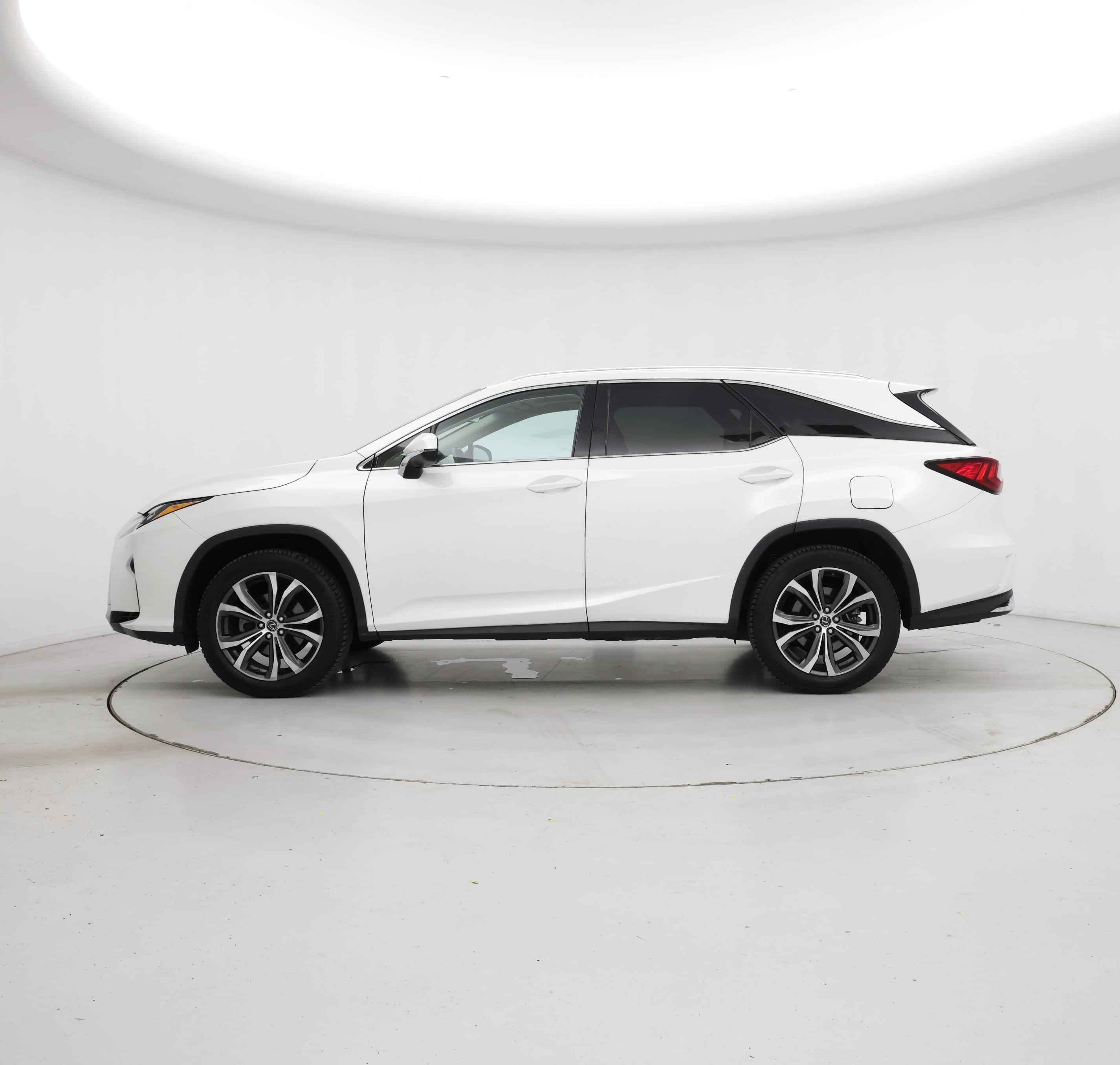 Thumbnail: 2019 Lexus RX - 3