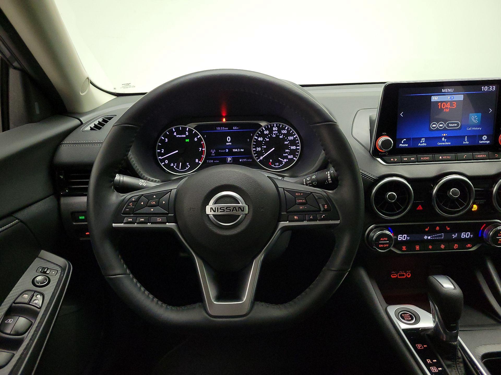 Thumbnail: 2022 Nissan Sentra - 10