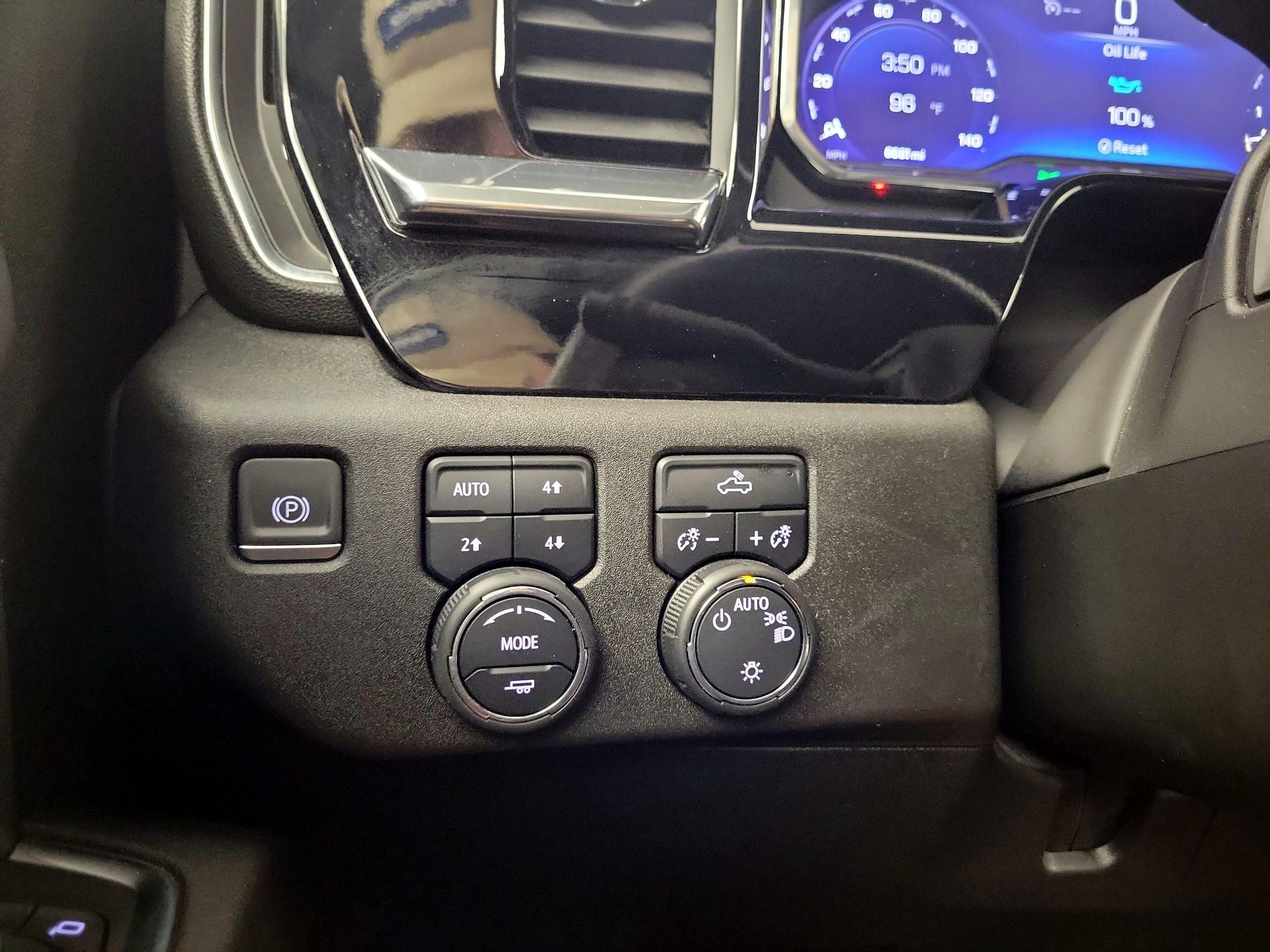 Thumbnail: 2023 Chevrolet Silverado 1500 - 11