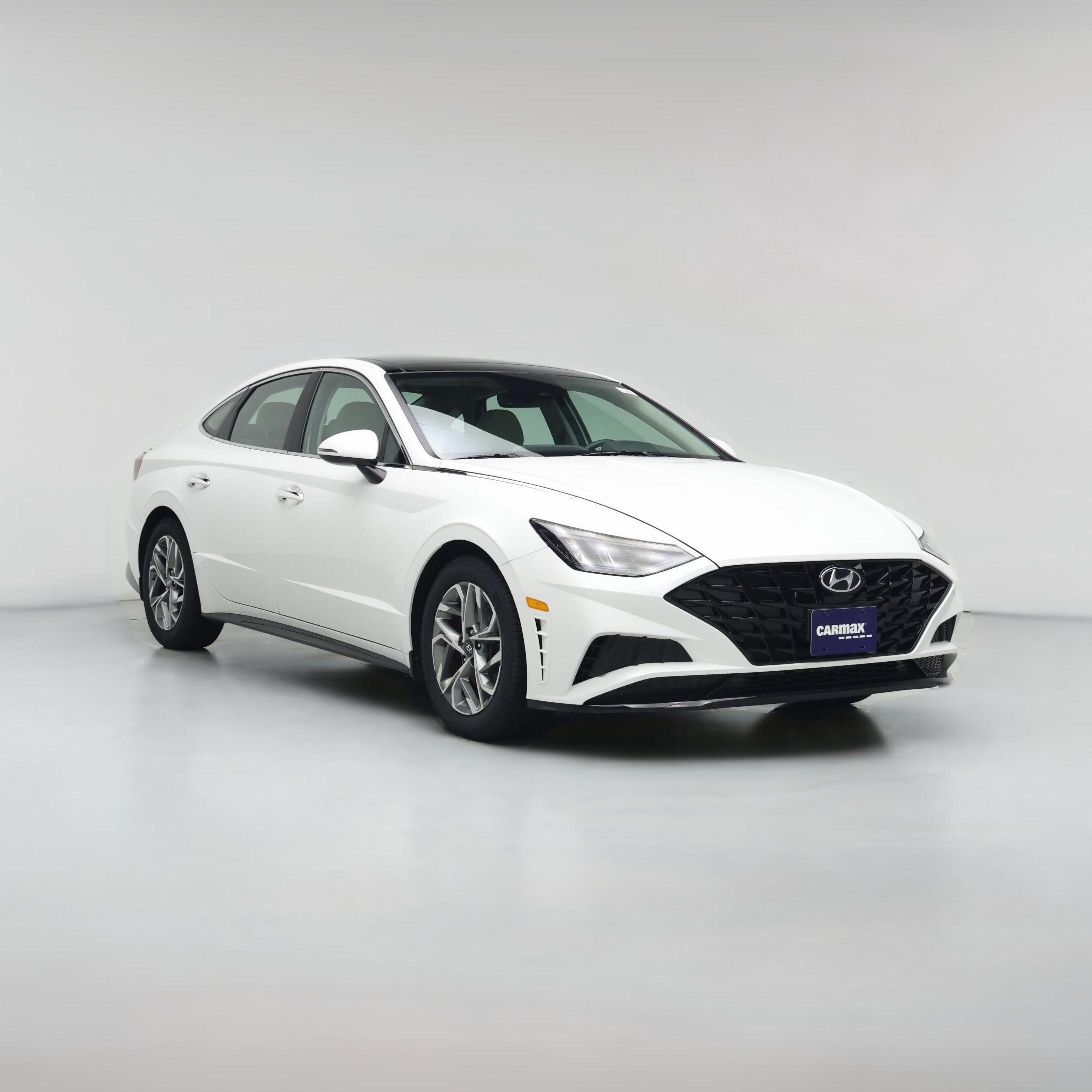 Thumbnail: 2022 Hyundai Sonata - 1