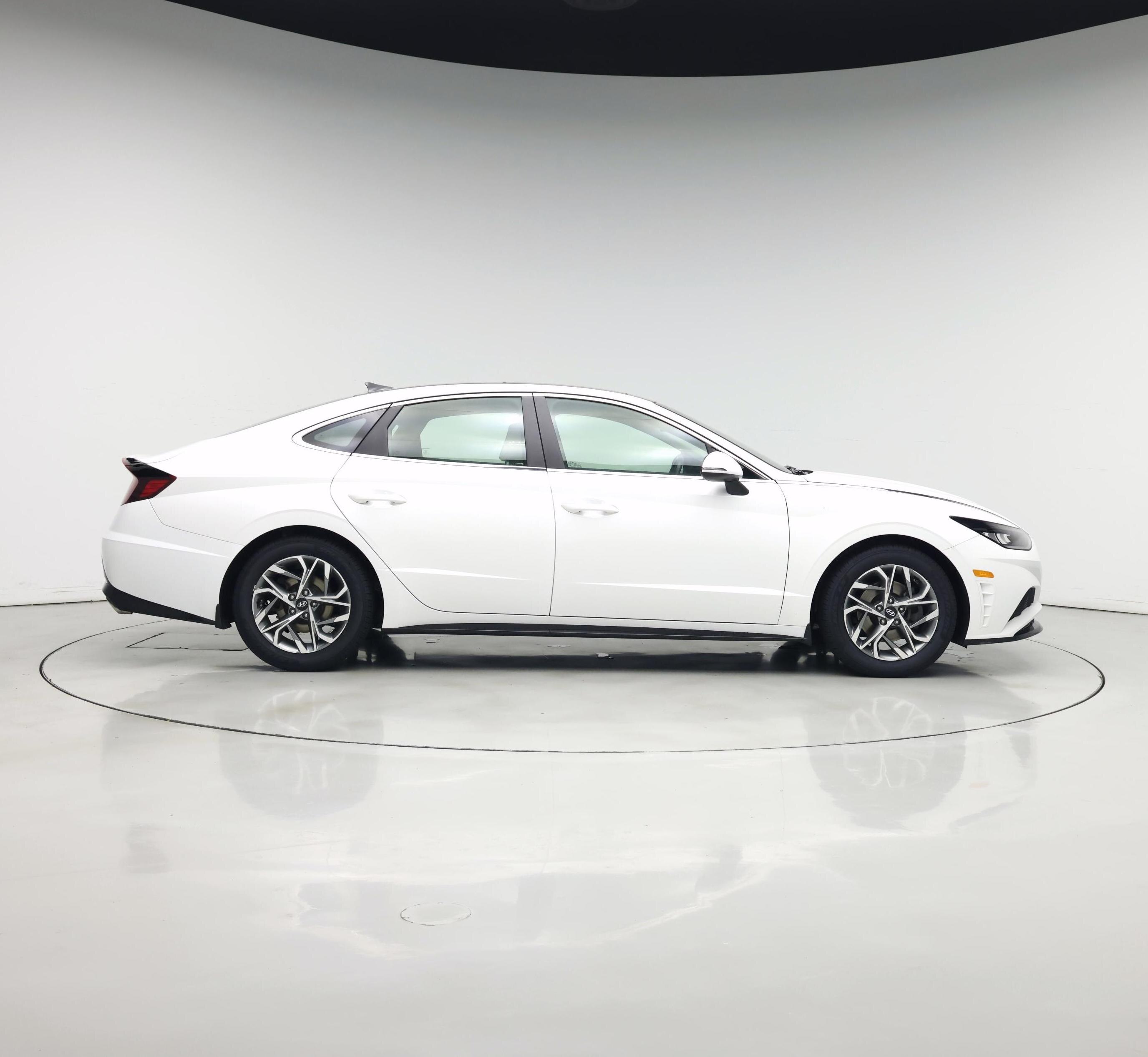 Thumbnail: 2022 Hyundai Sonata - 7