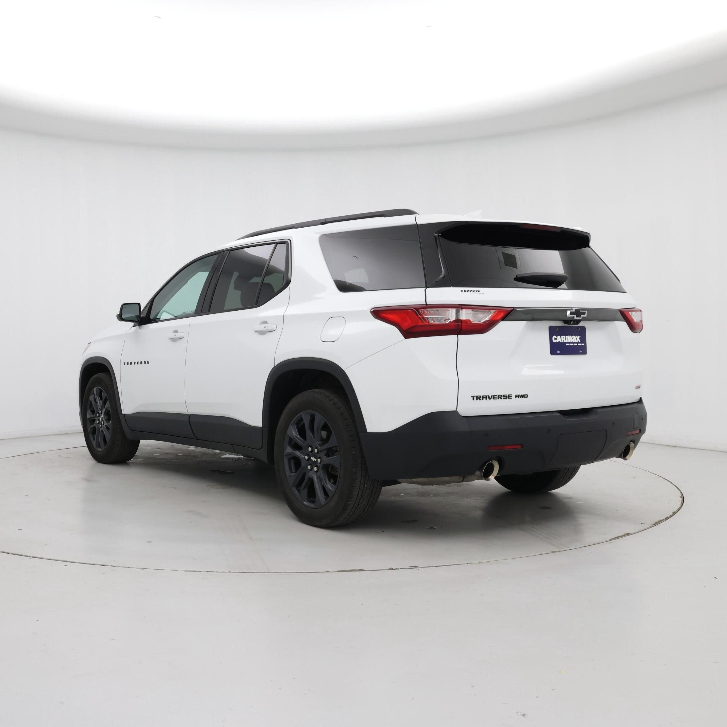 Thumbnail: 2021 Chevrolet Traverse - 2