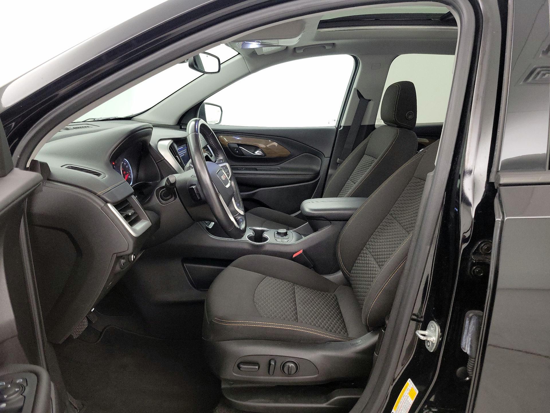 Thumbnail: 2020 GMC Terrain - 11