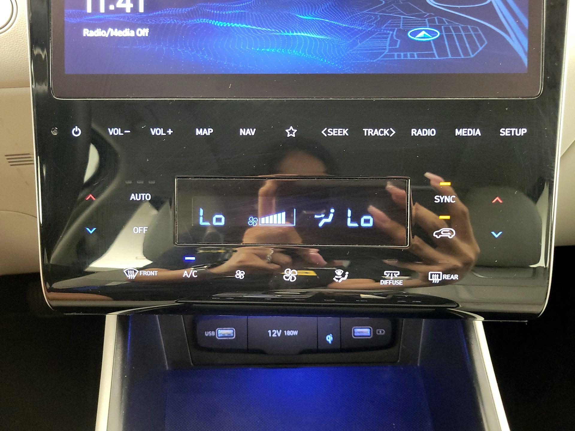Thumbnail: 2022 Hyundai Tucson - 17