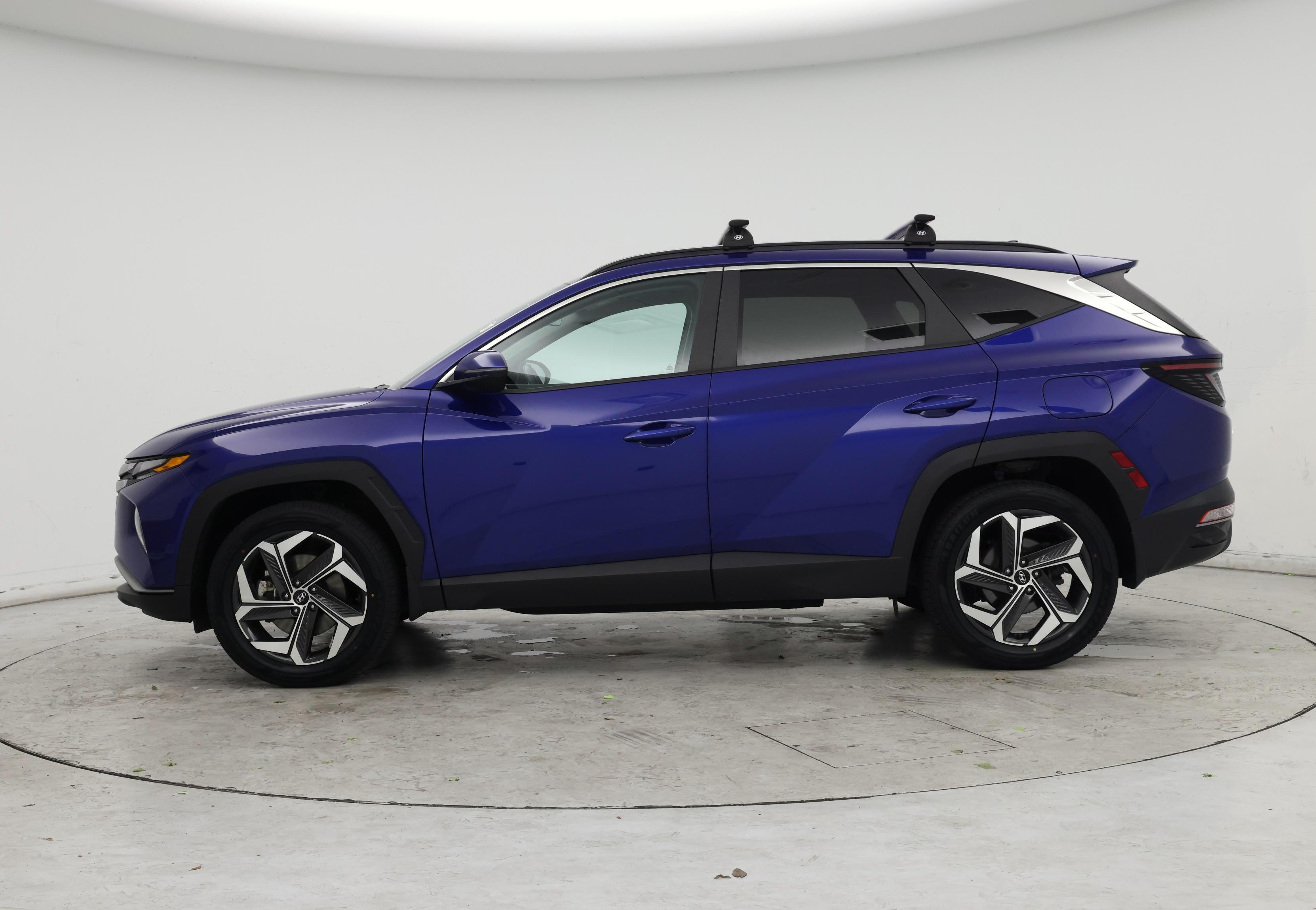 Thumbnail: 2022 Hyundai Tucson - 3