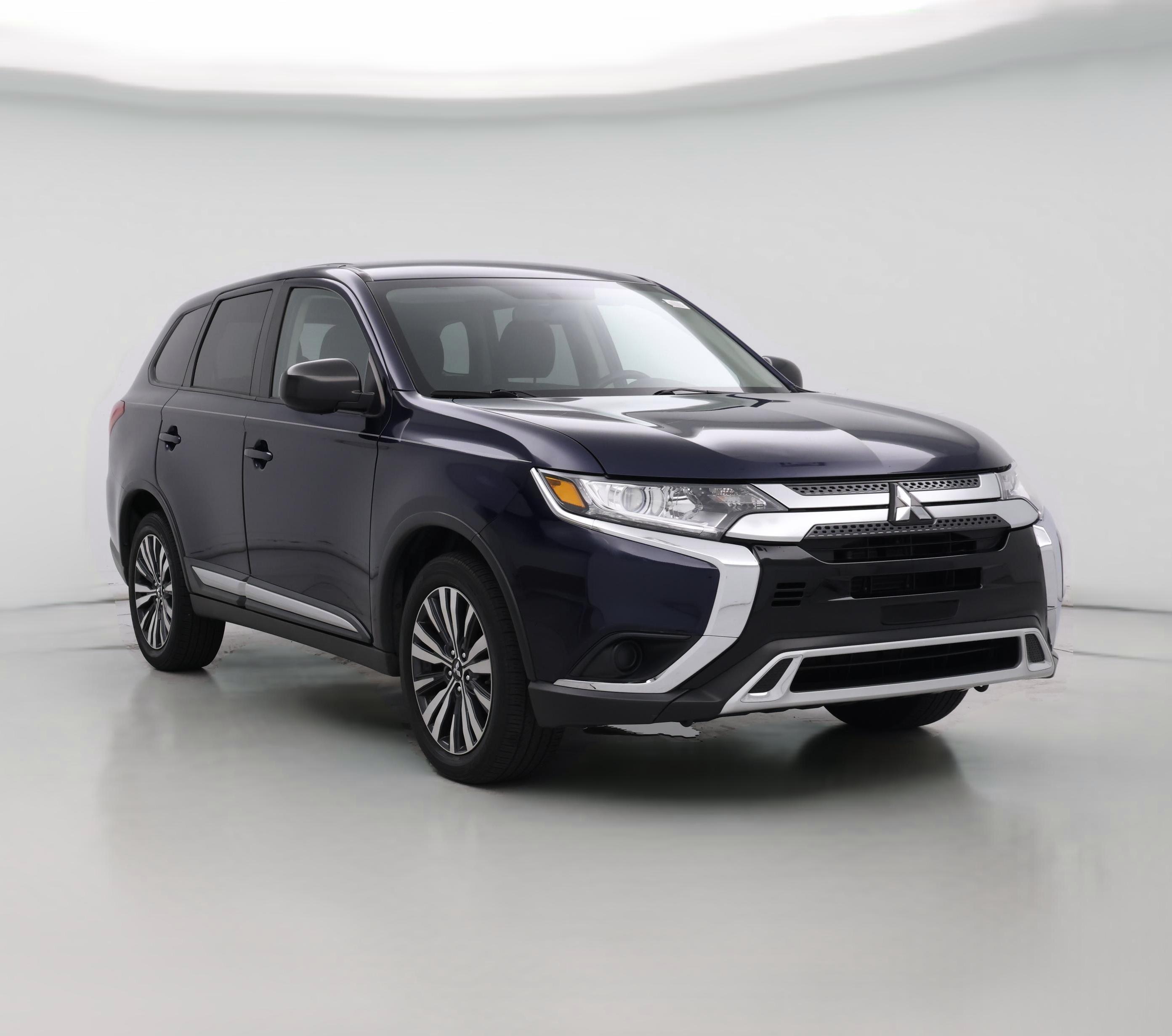 Thumbnail: 2020 Mitsubishi Outlander - 1