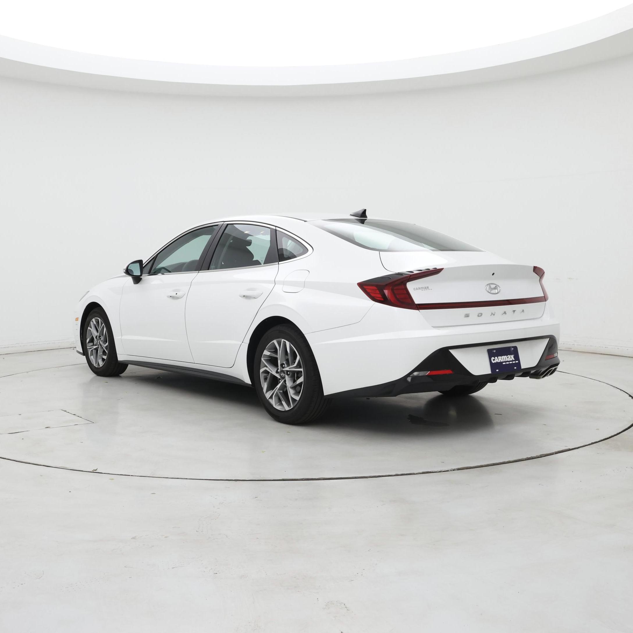 Thumbnail: 2022 Hyundai Sonata - 2