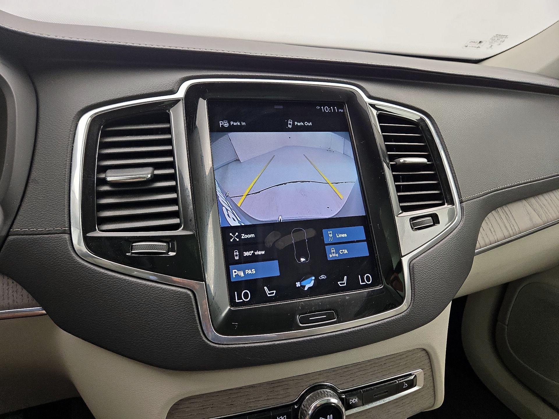Thumbnail: 2020 Volvo XC90 - 14