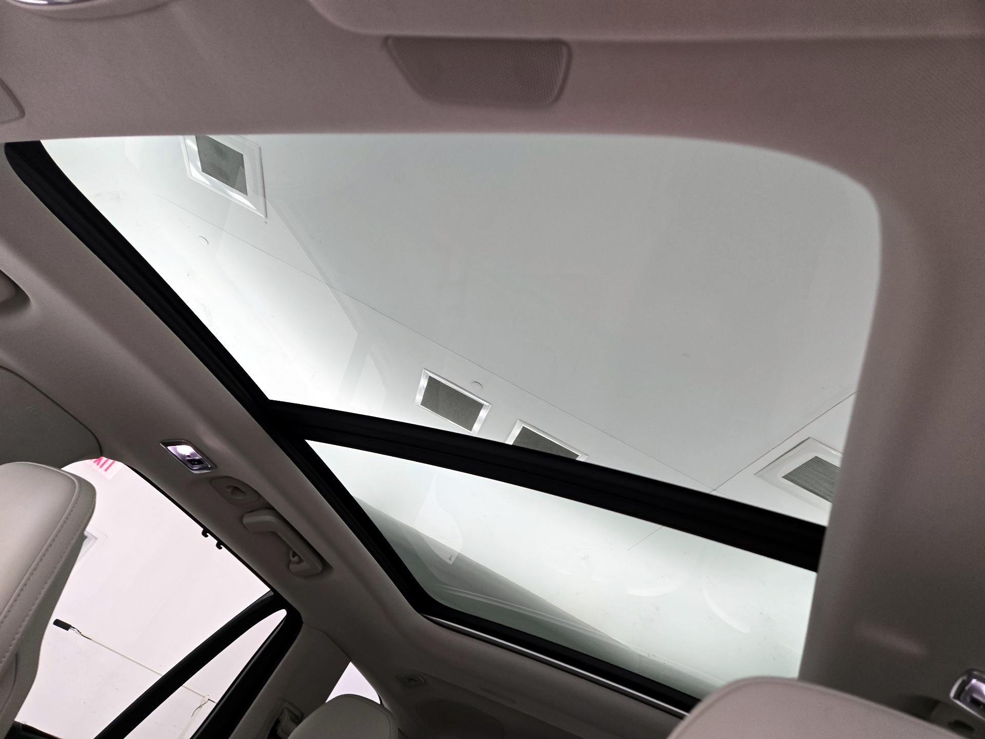 Thumbnail: 2020 Volvo XC90 - 19