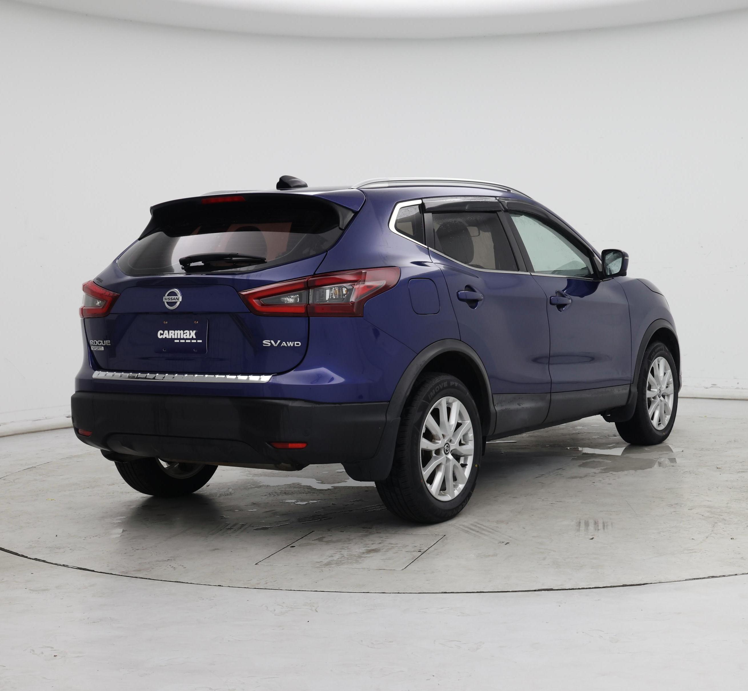 Thumbnail: 2020 Nissan Rogue Sport - 8