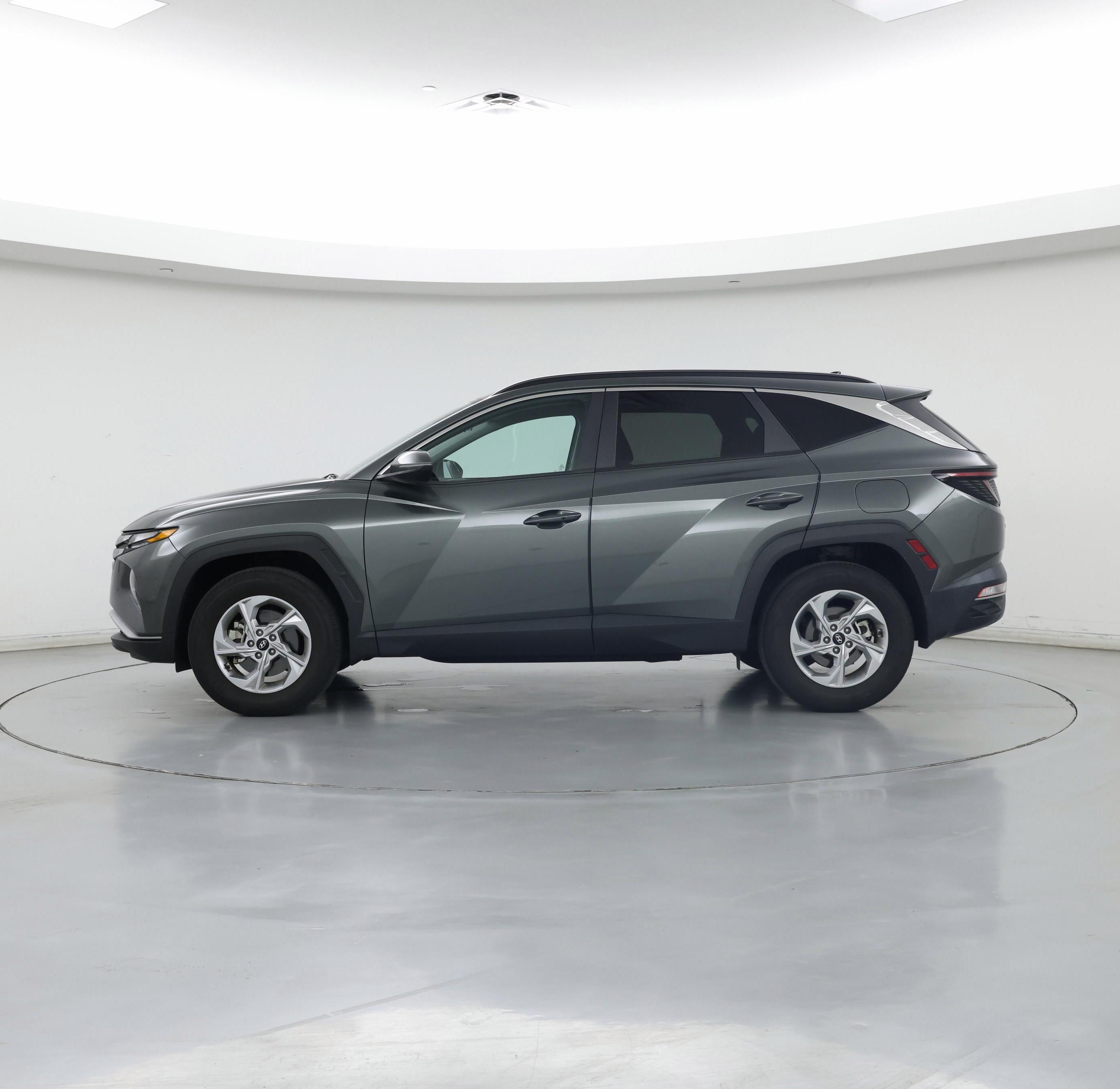 Thumbnail: 2022 Hyundai Tucson - 3