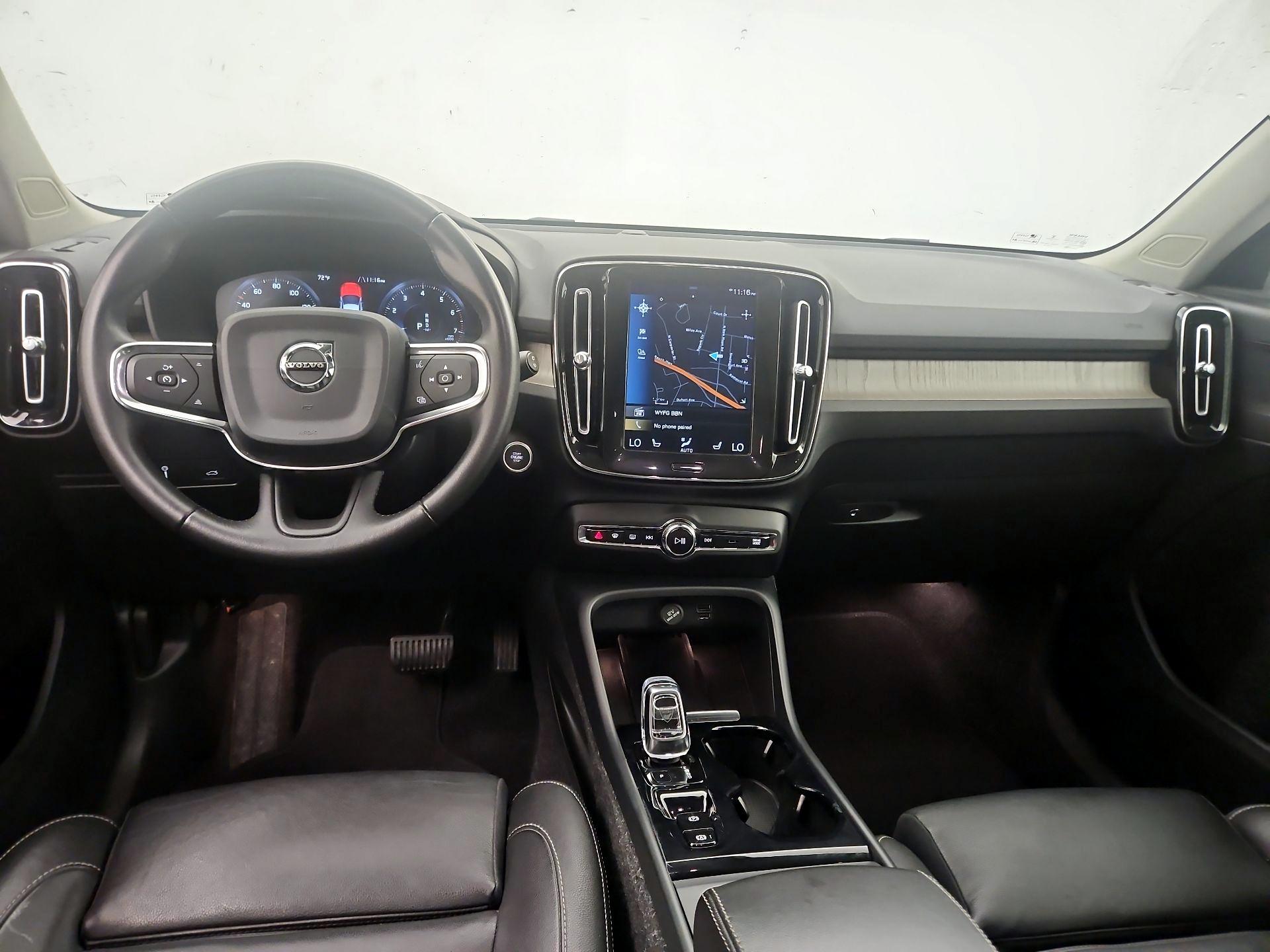 Thumbnail: 2020 Volvo XC40 - 9