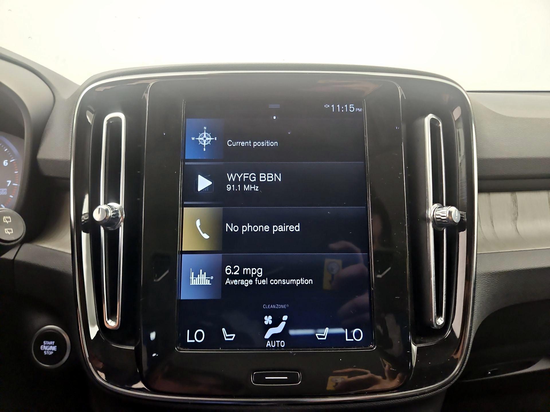 Thumbnail: 2020 Volvo XC40 - 16