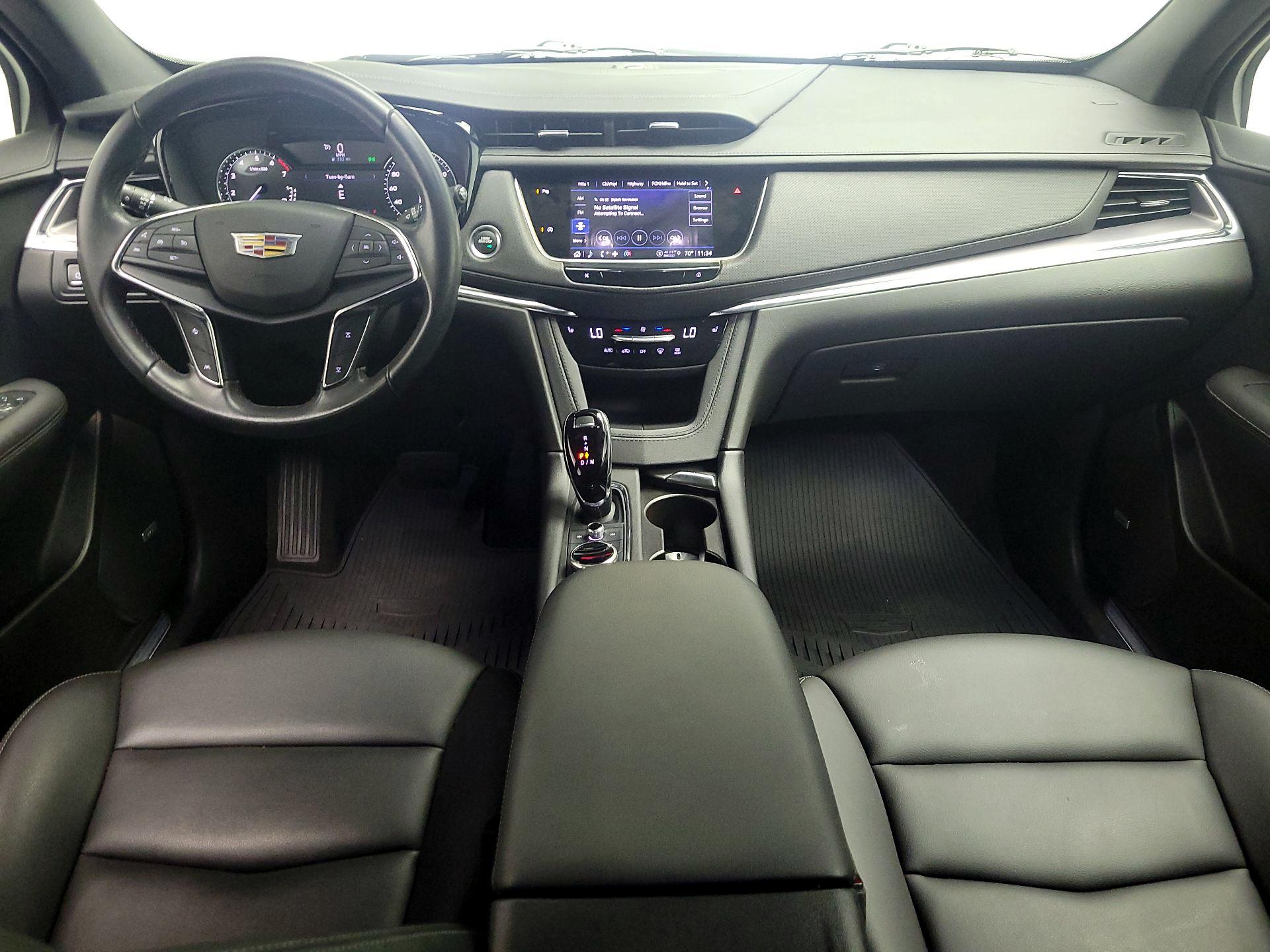 Thumbnail: 2022 Cadillac XT5 - 9