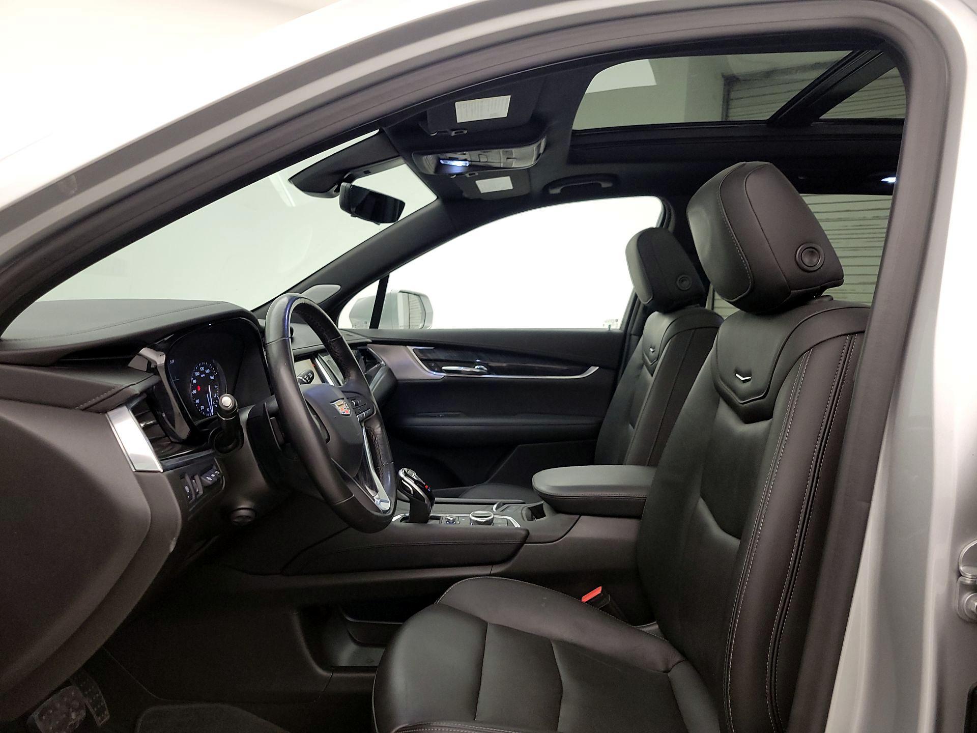 Thumbnail: 2020 Cadillac XT6 - 19