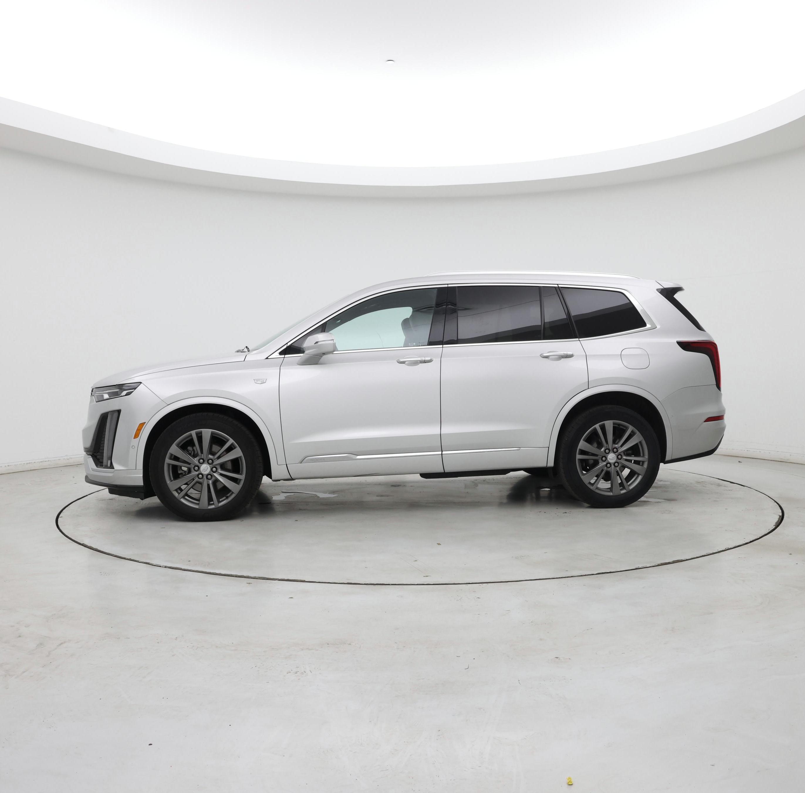 Thumbnail: 2020 Cadillac XT6 - 3