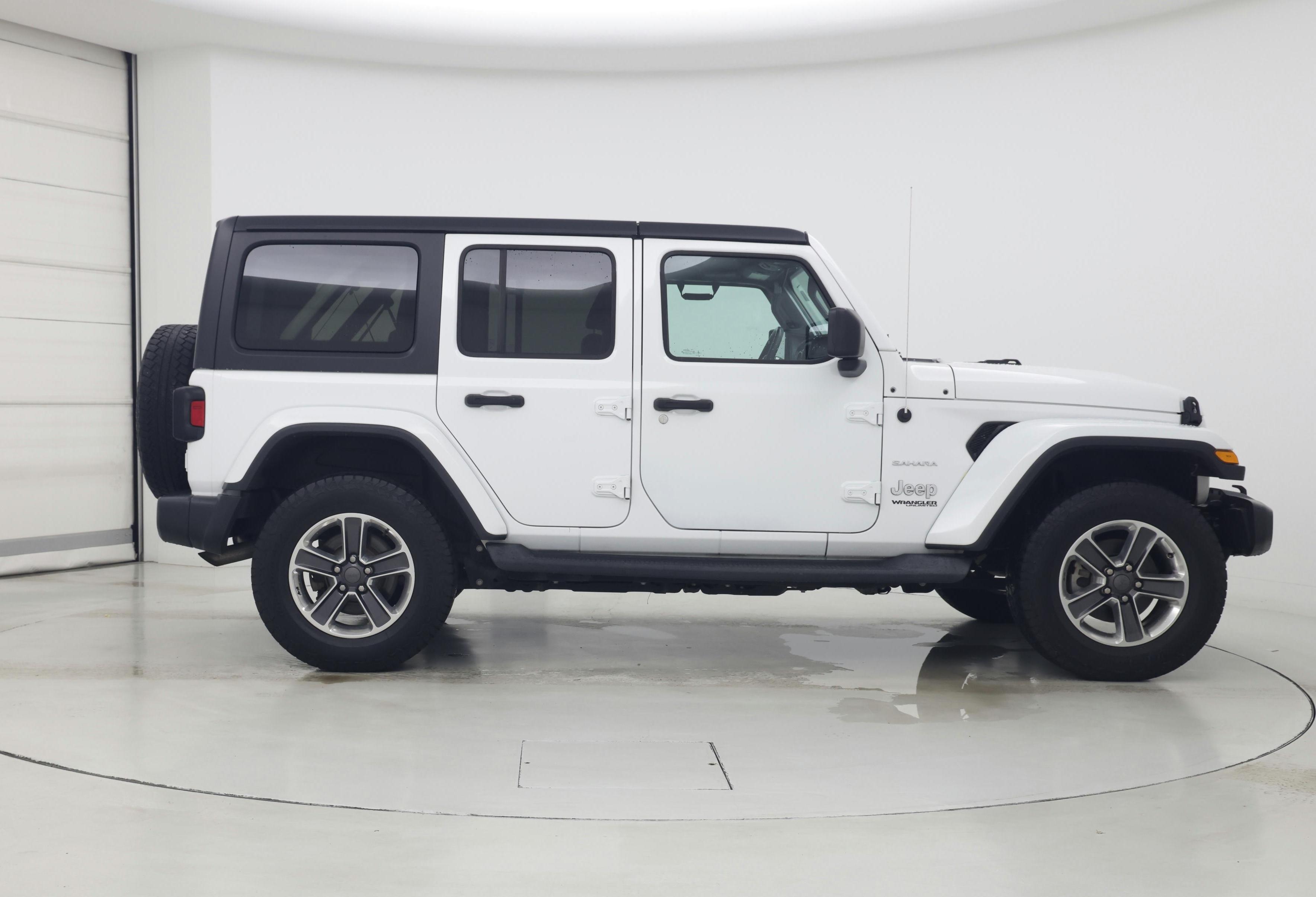 Thumbnail: 2019 Jeep Wrangler - 7