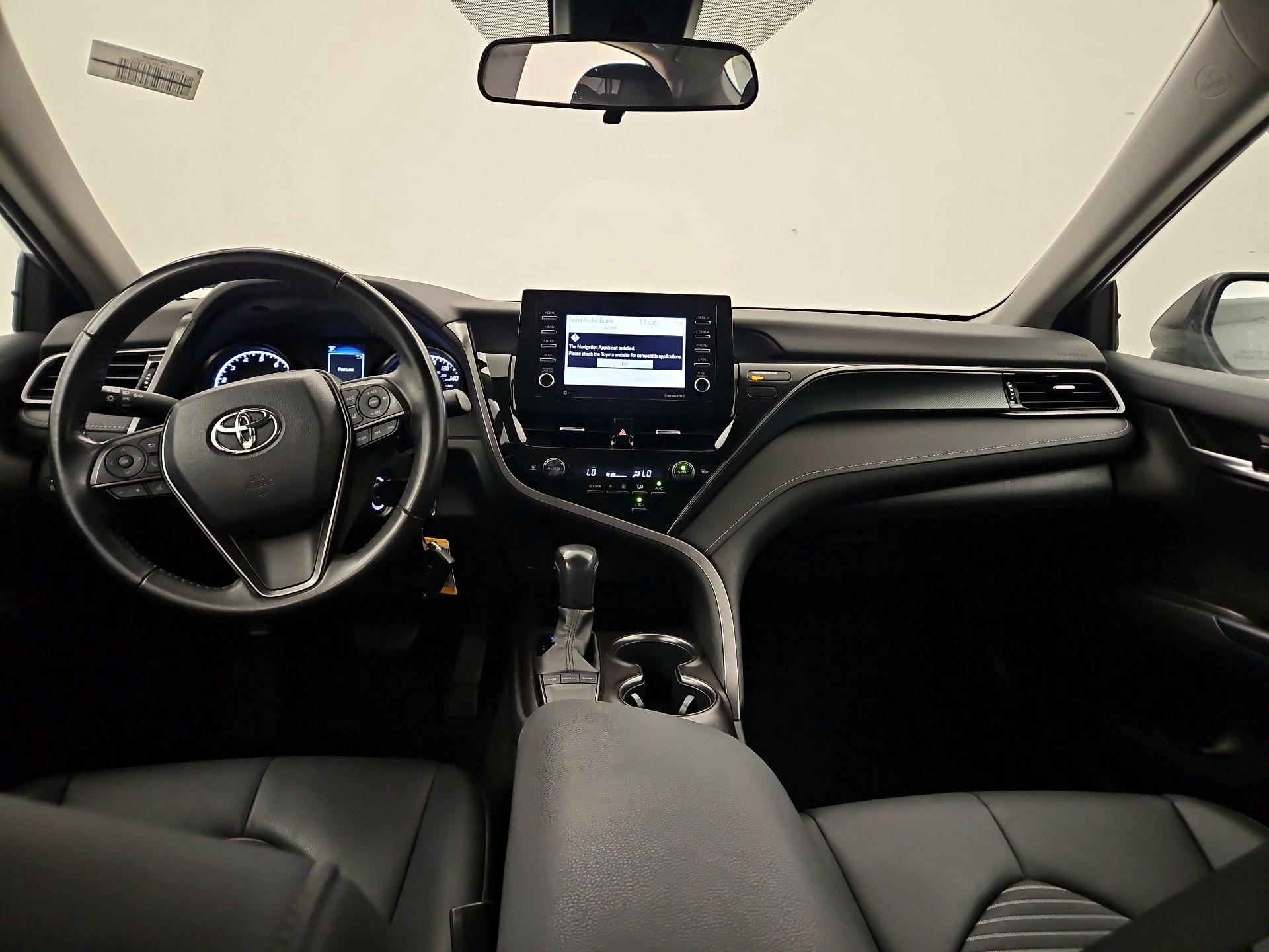 Thumbnail: 2022 Toyota Camry - 9