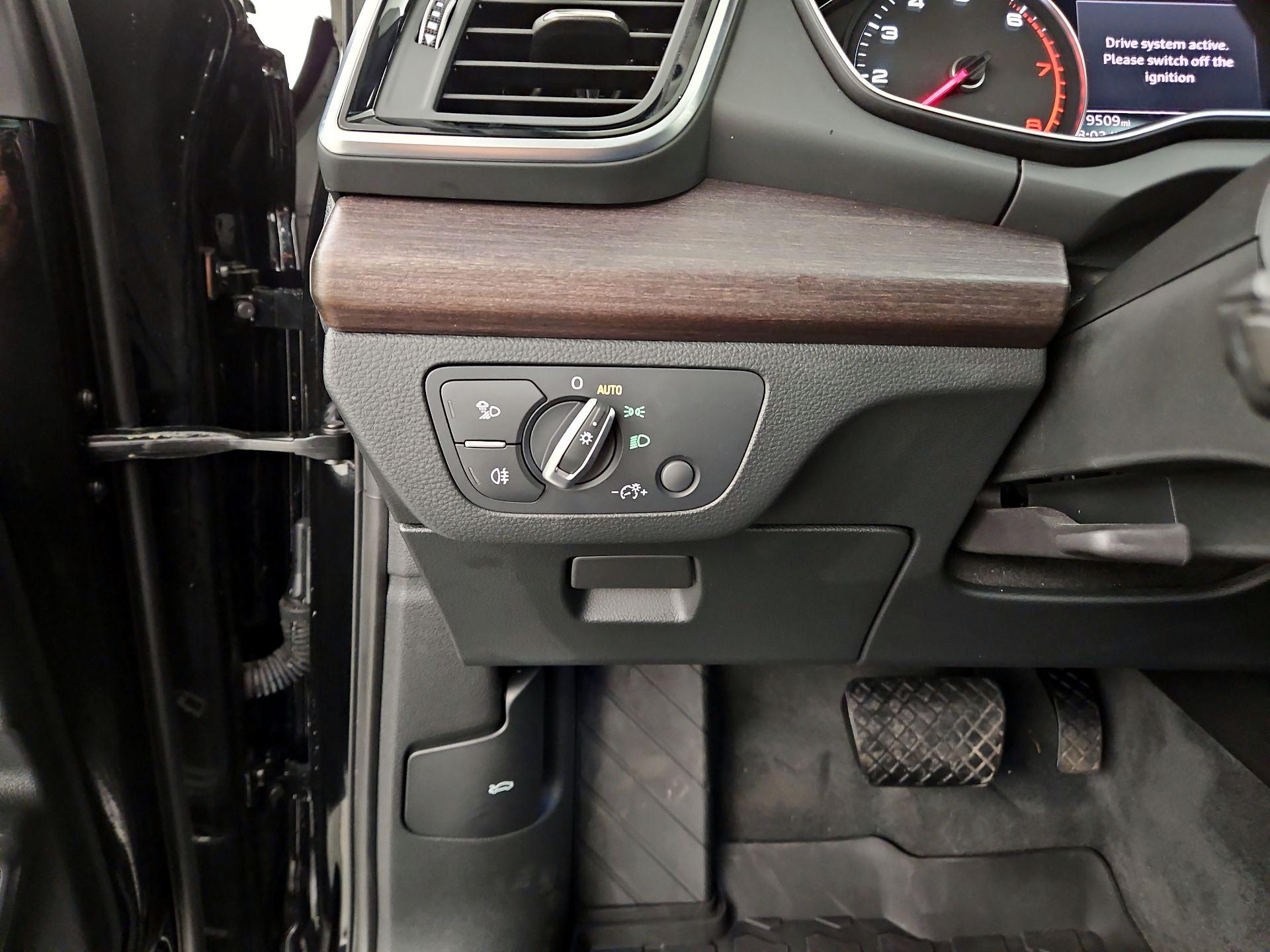 Thumbnail: 2021 Audi Q5 - 13