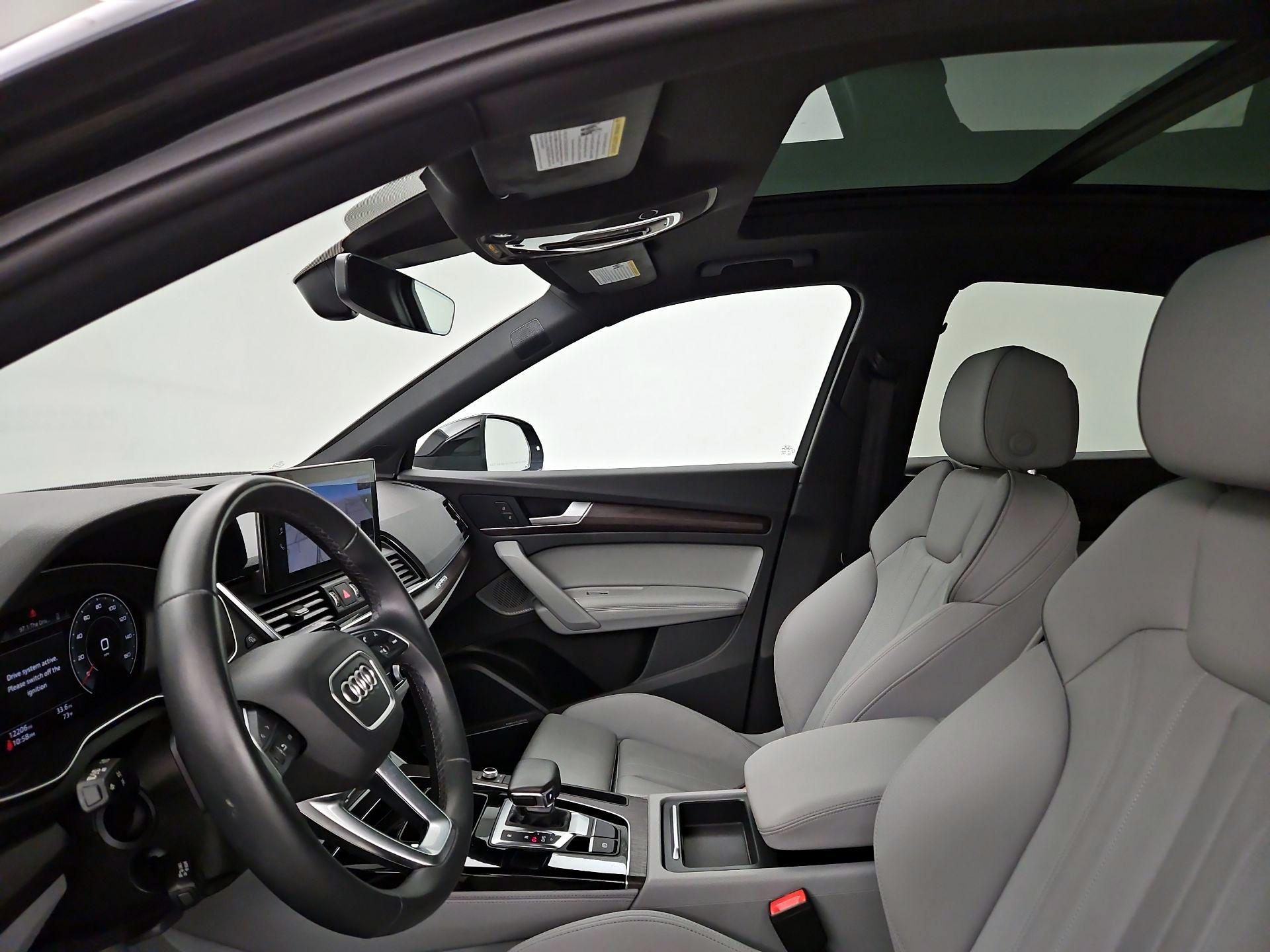 Thumbnail: 2022 Audi Q5 - 20