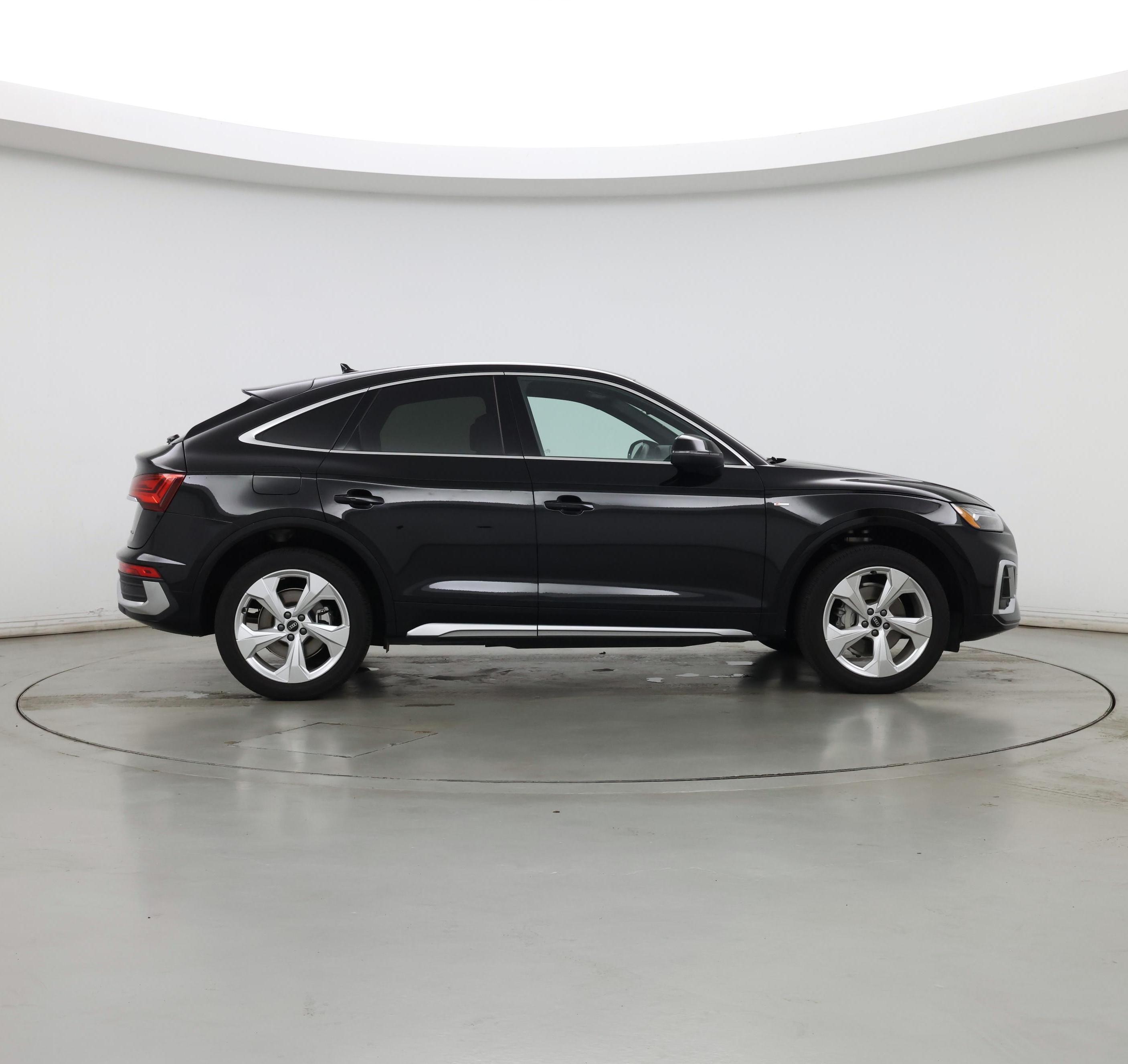 Thumbnail: 2022 Audi Q5 - 7