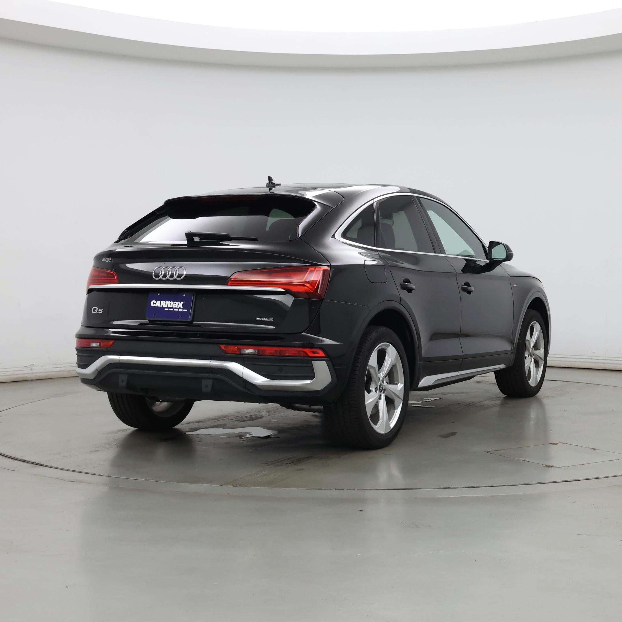 Thumbnail: 2022 Audi Q5 - 8