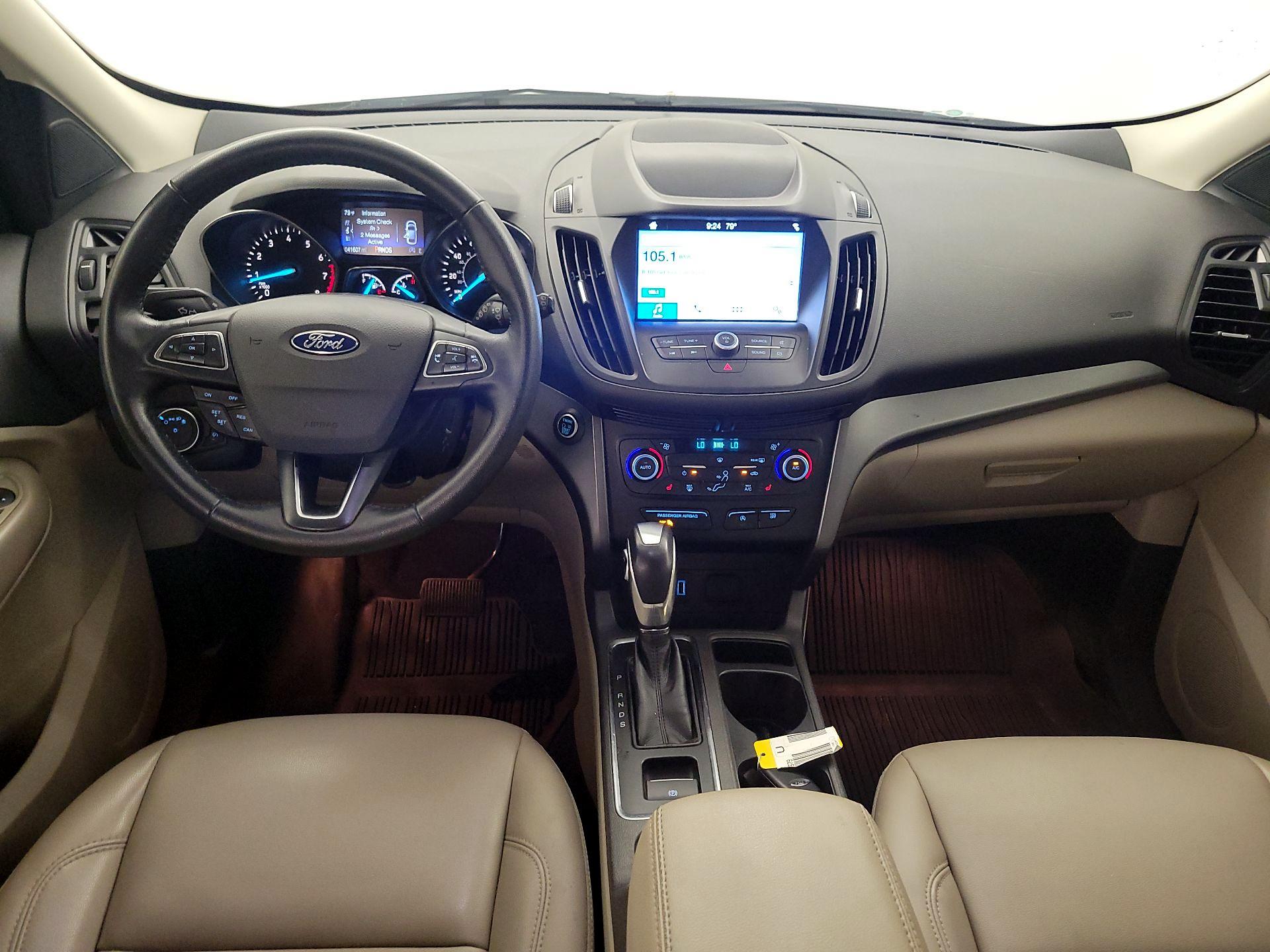 Thumbnail: 2019 Ford Escape - 9