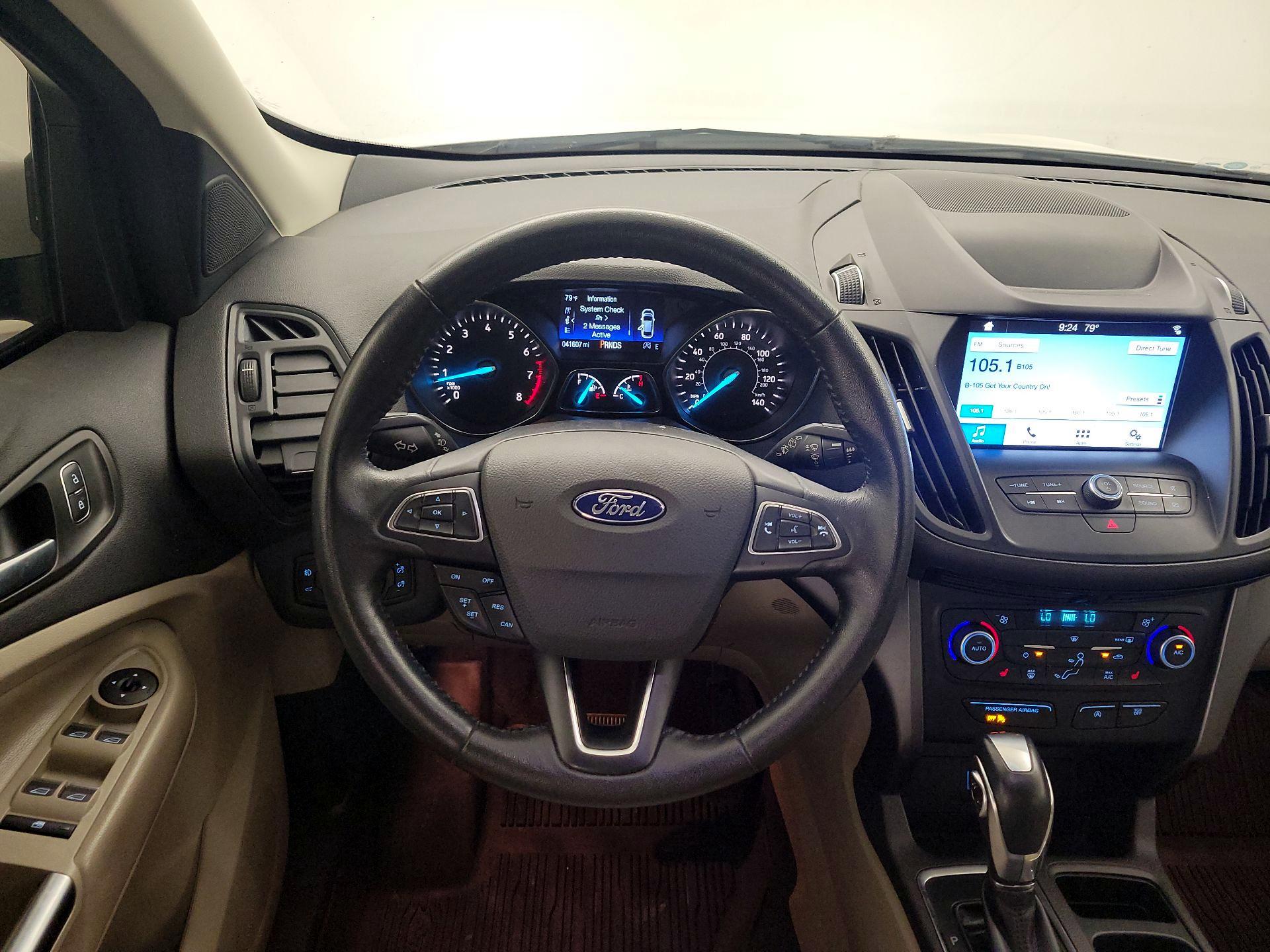 Thumbnail: 2019 Ford Escape - 10