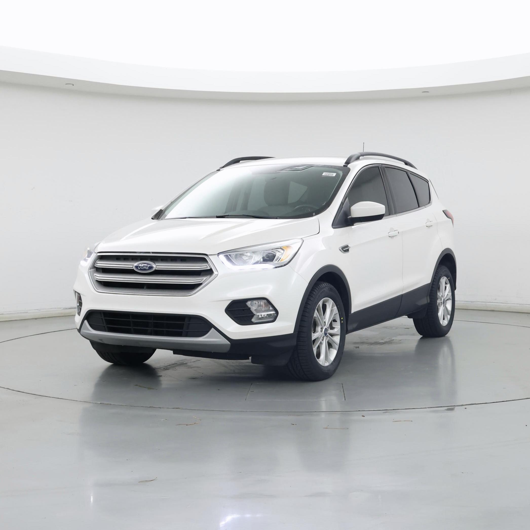Thumbnail: 2019 Ford Escape - 4