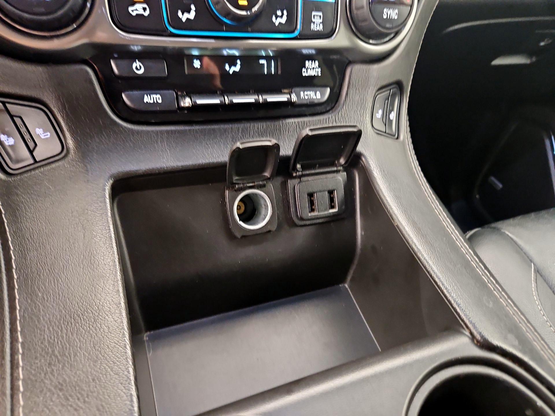 Thumbnail: 2016 Chevrolet Tahoe - 19