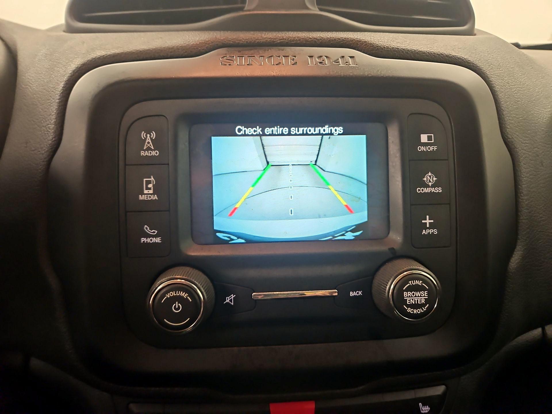 Thumbnail: 2017 Jeep Renegade - 14