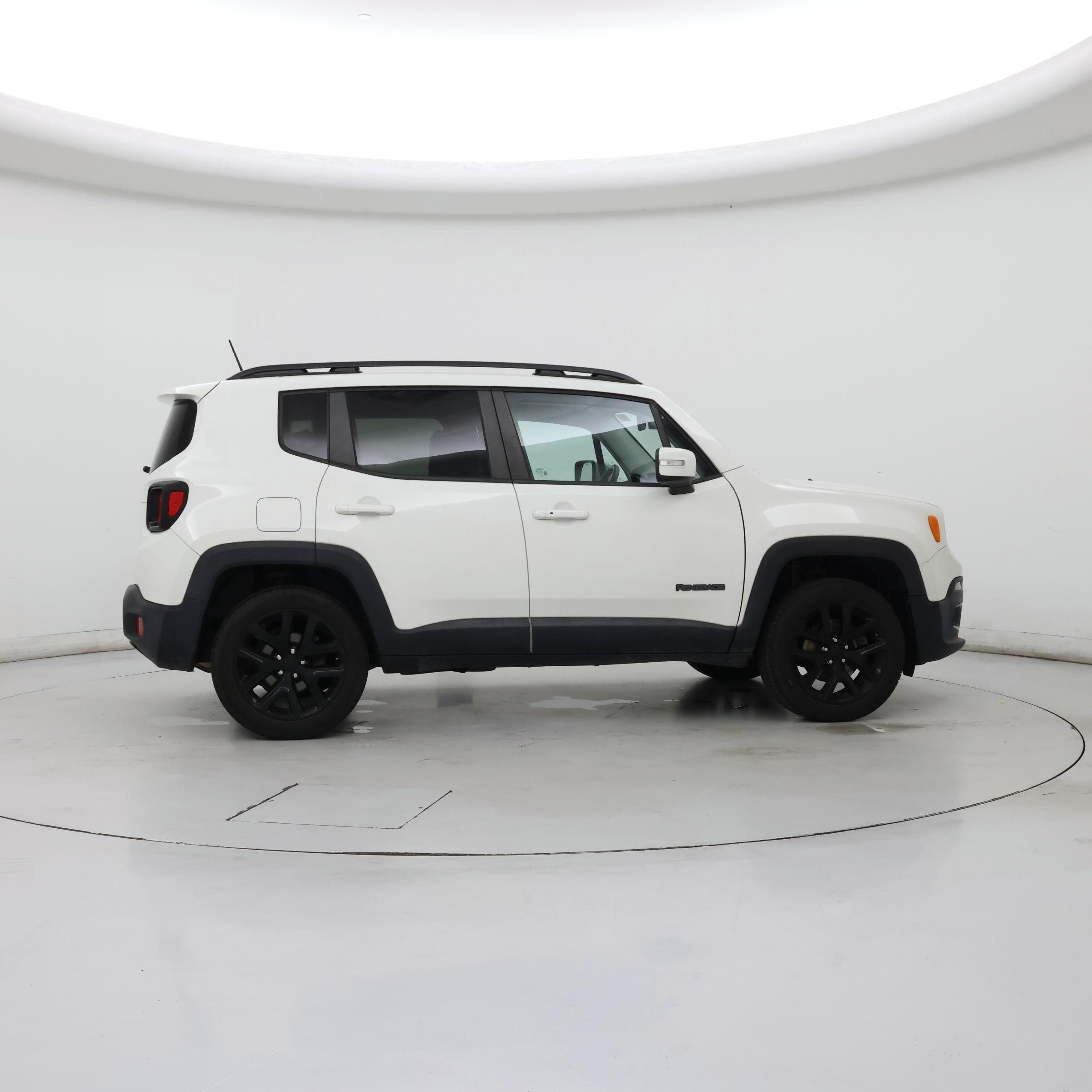 Thumbnail: 2017 Jeep Renegade - 7
