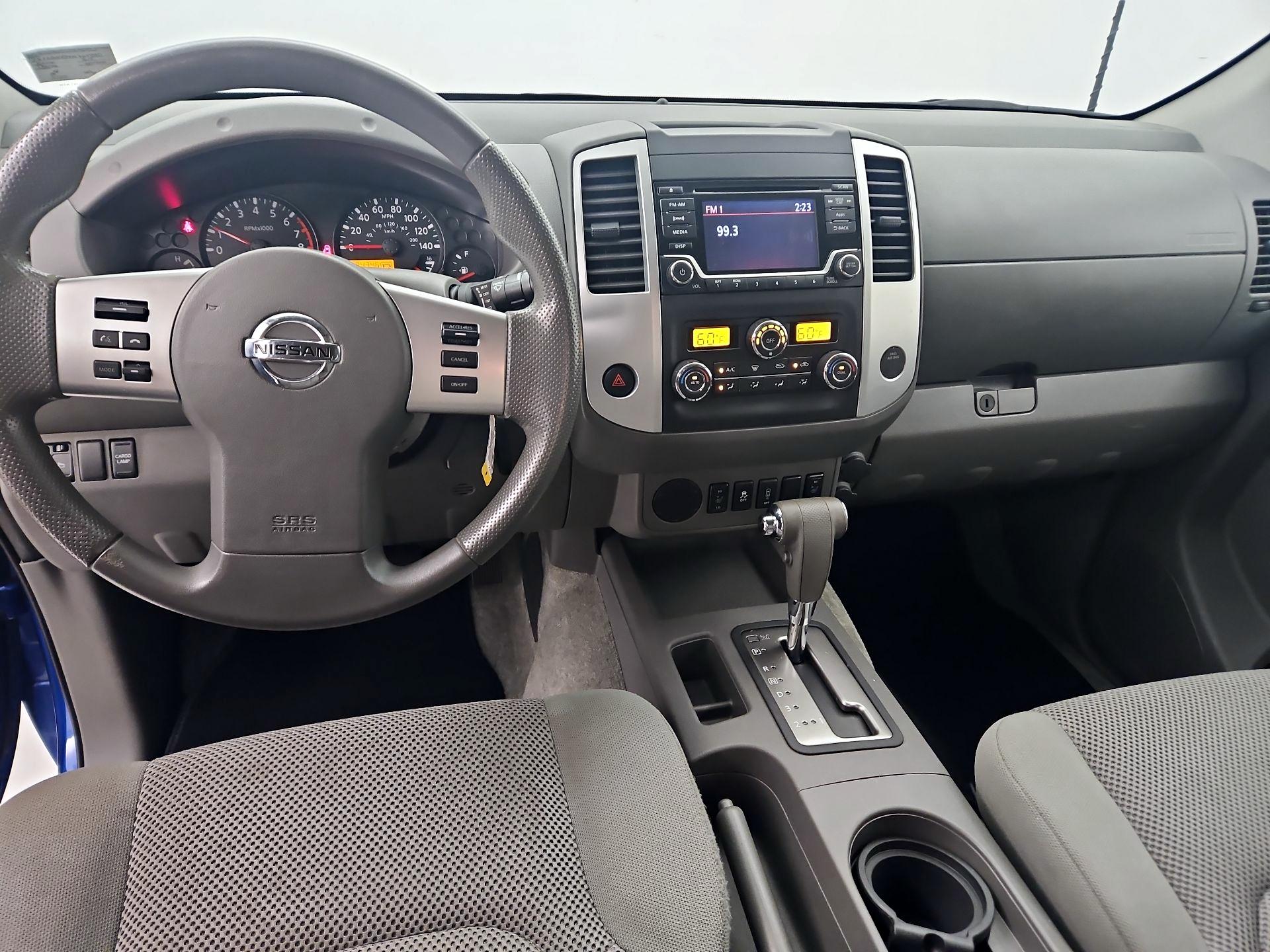 Thumbnail: 2015 Nissan Frontier - 9