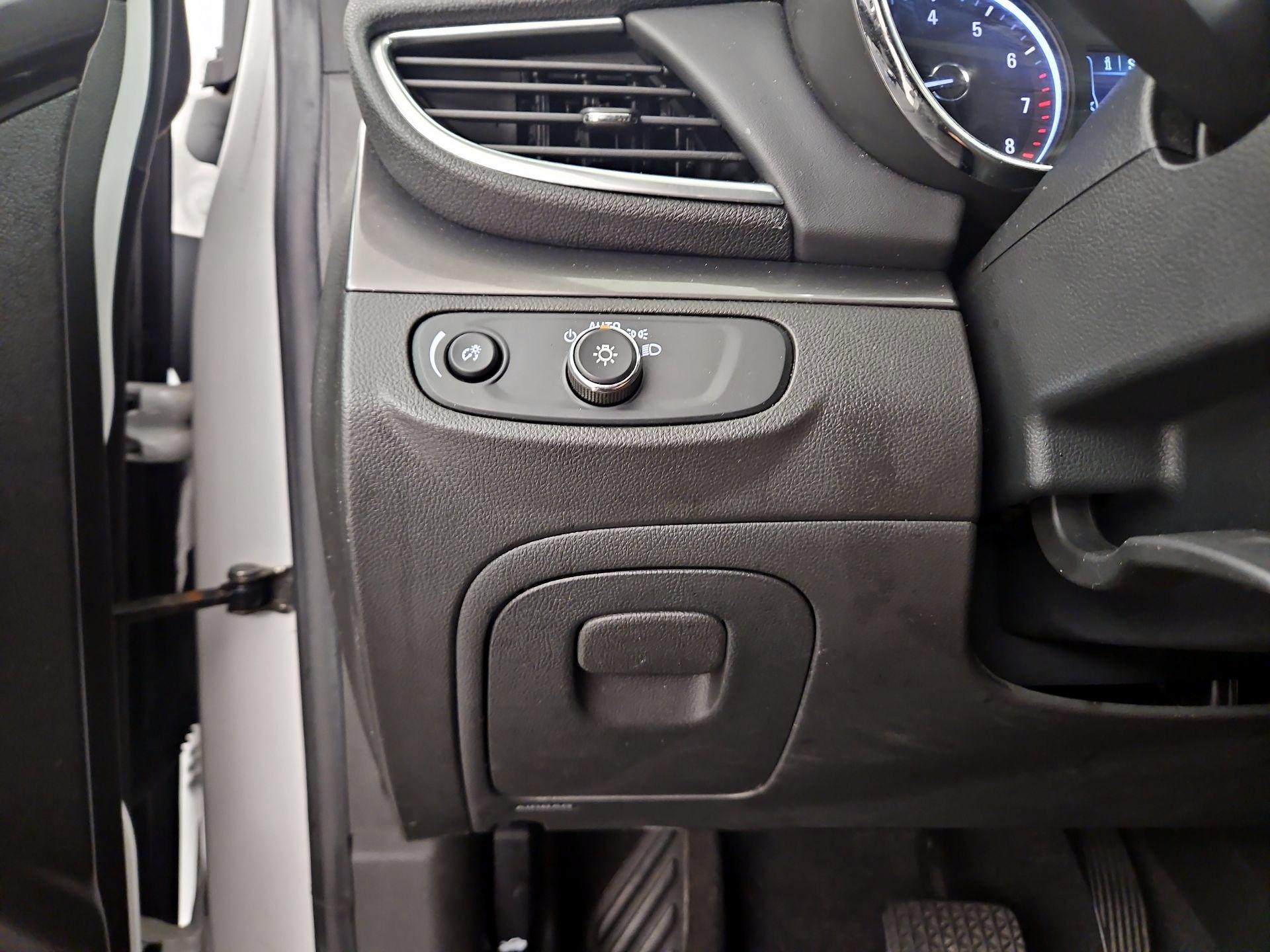 Thumbnail: 2017 Buick Encore - 13