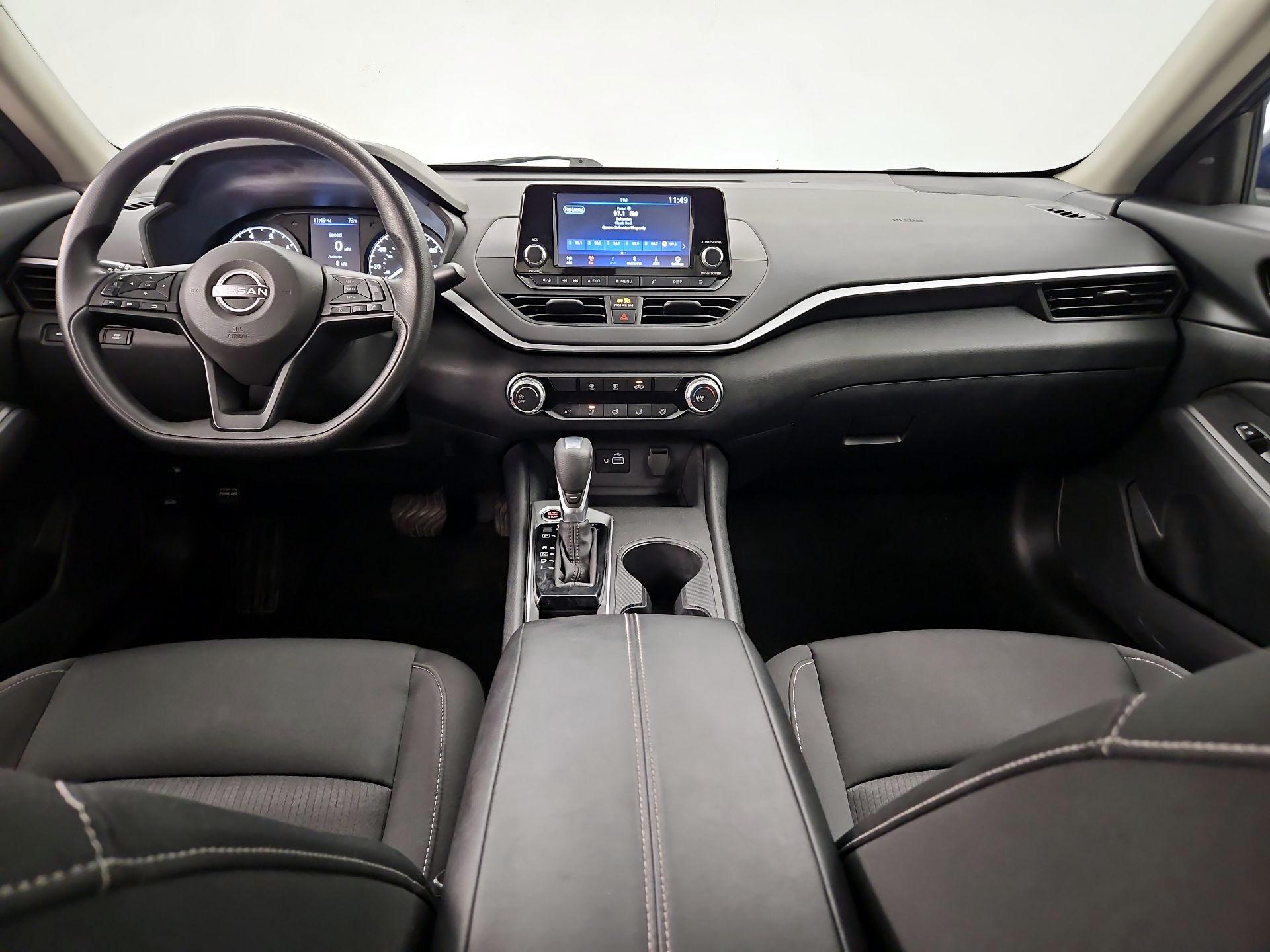 Thumbnail: 2023 Nissan Altima - 9