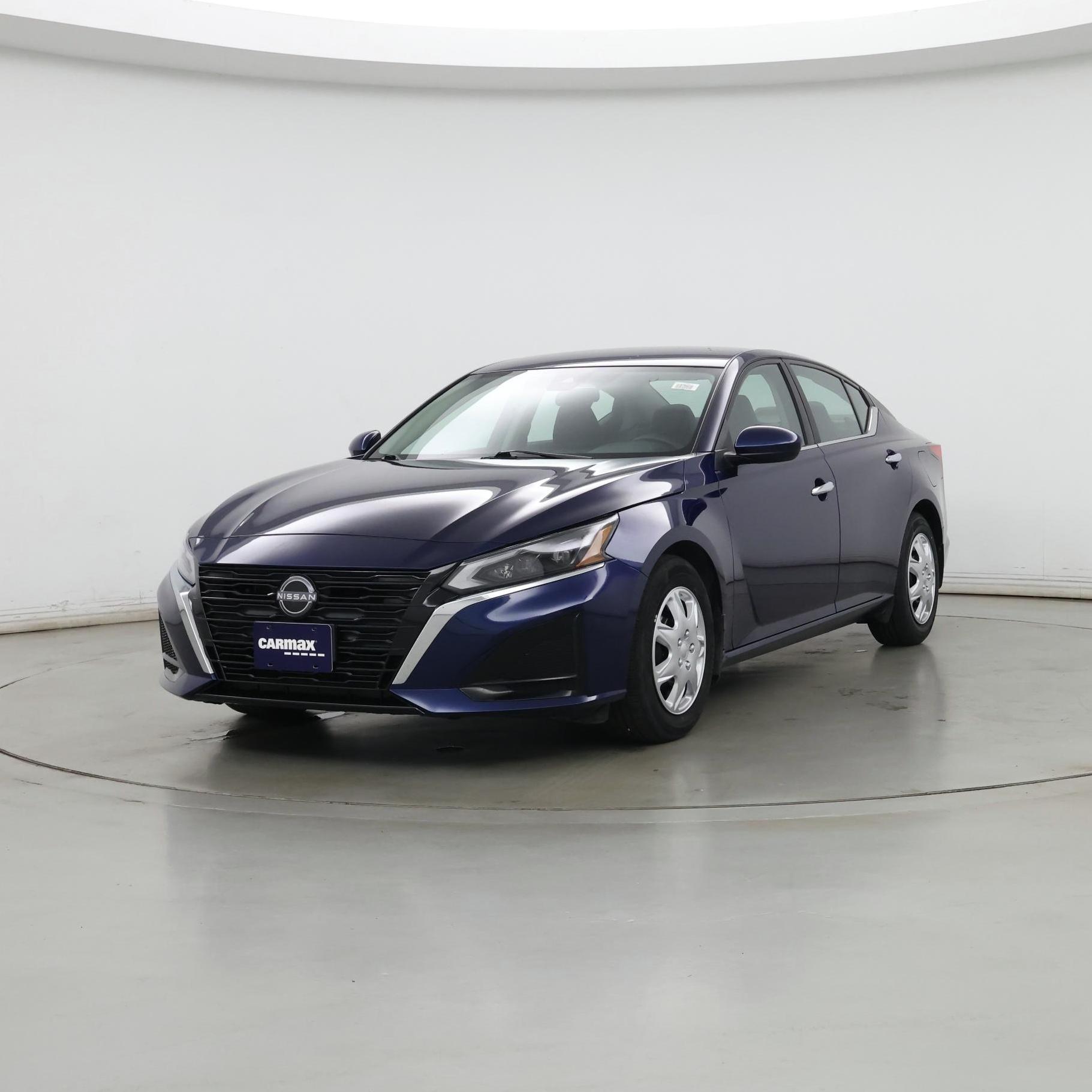 Thumbnail: 2023 Nissan Altima - 4